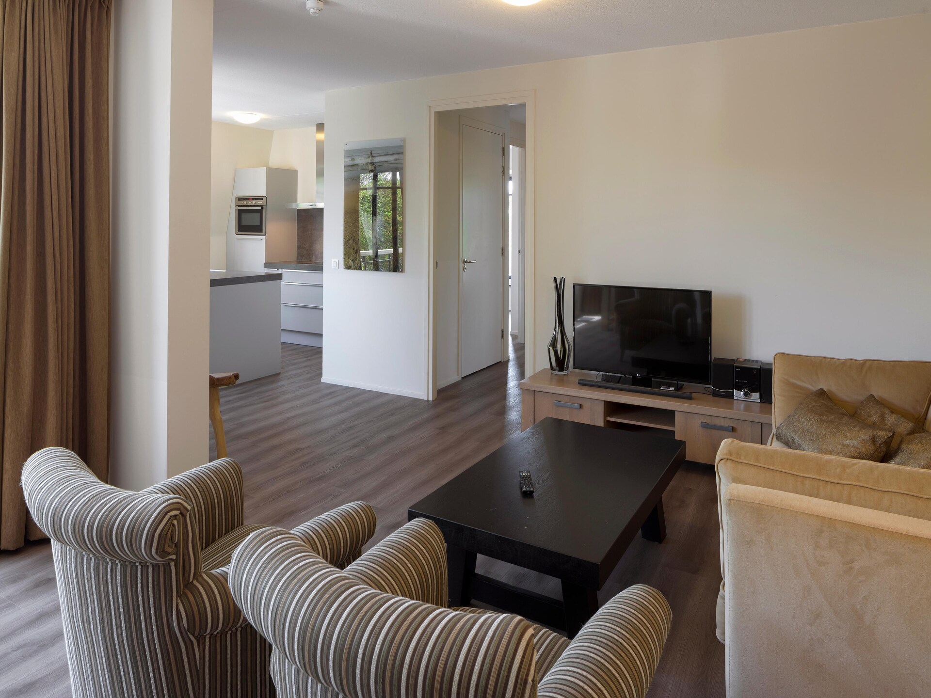 Modern appartement in hartje Domburg, 200m van het strand - foto 7