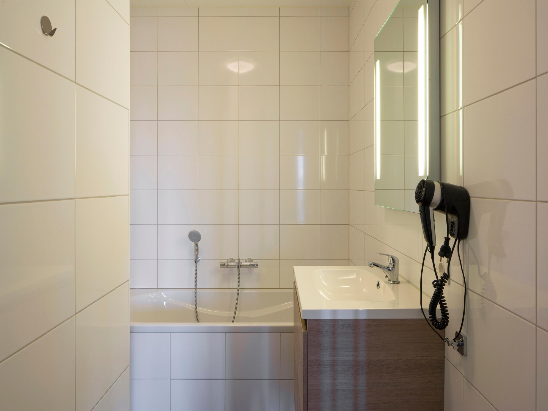 Modern appartement in hartje Domburg, 200m van het strand - foto 14