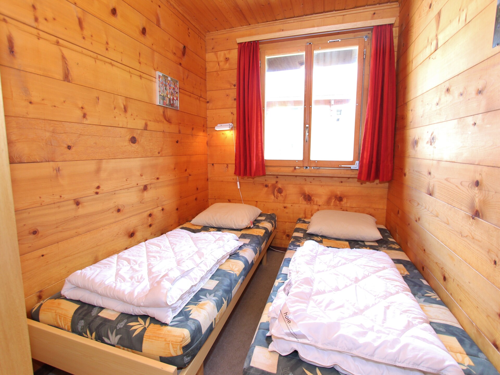 Zonnig chalet in Fiesch met panoramisch bergzicht en eigen tuin - foto 6