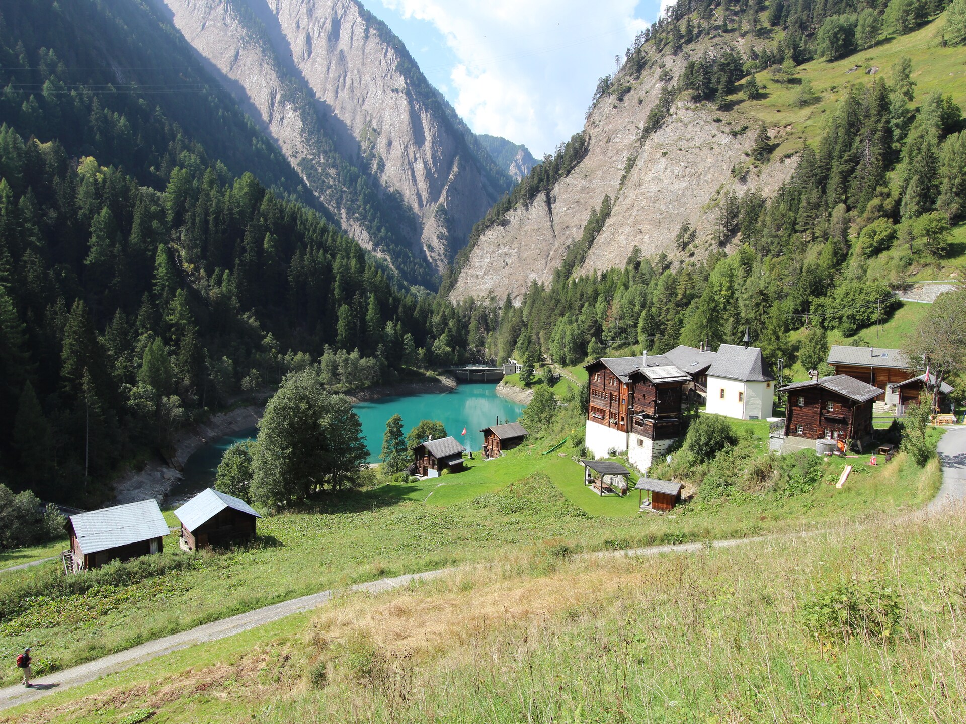 Zonnig chalet in Fiesch met panoramisch bergzicht en eigen tuin - foto 23