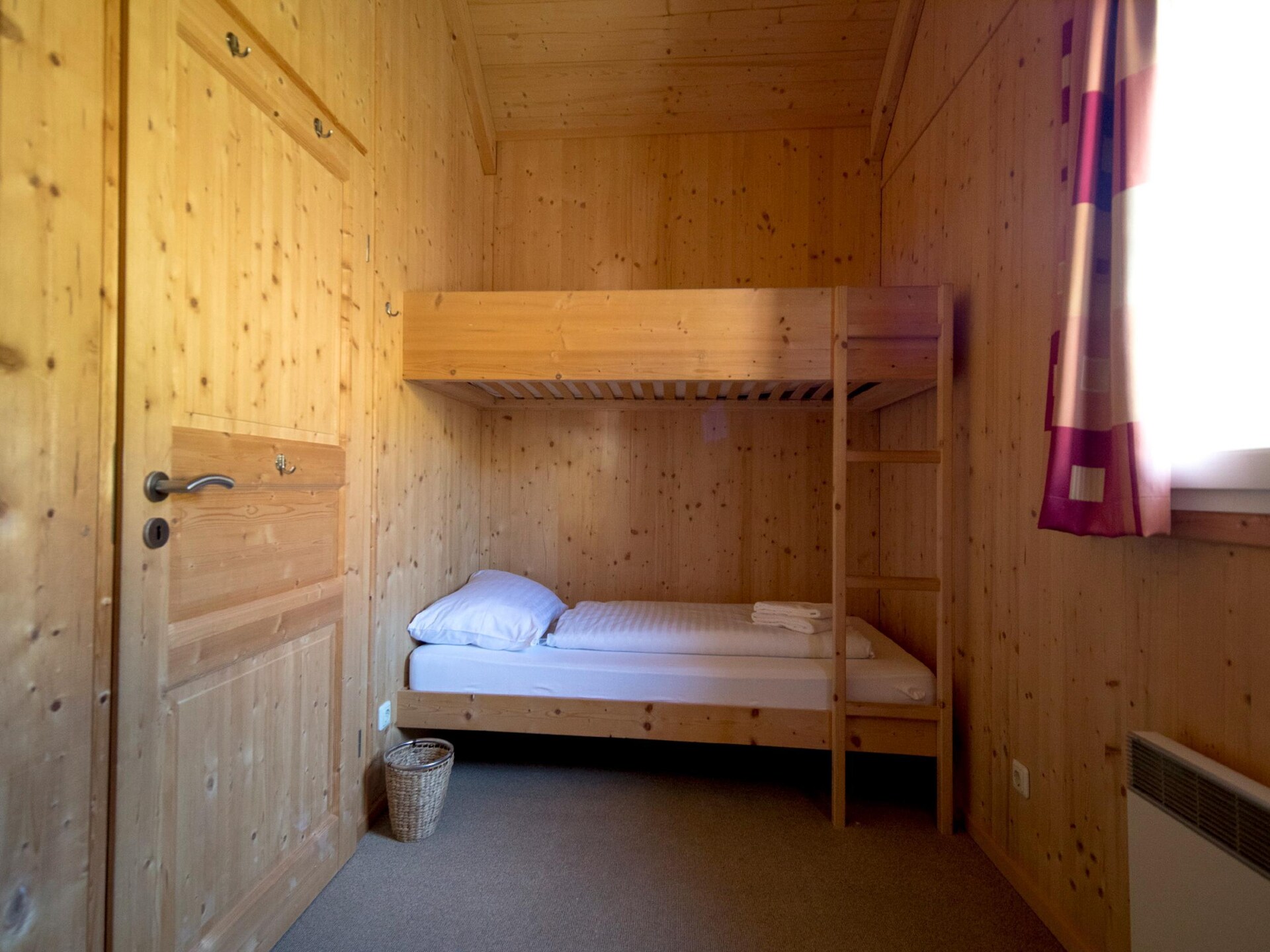 Ruim chalet voor 8 personen in de bossen bij Stadl an der Mur - foto 16