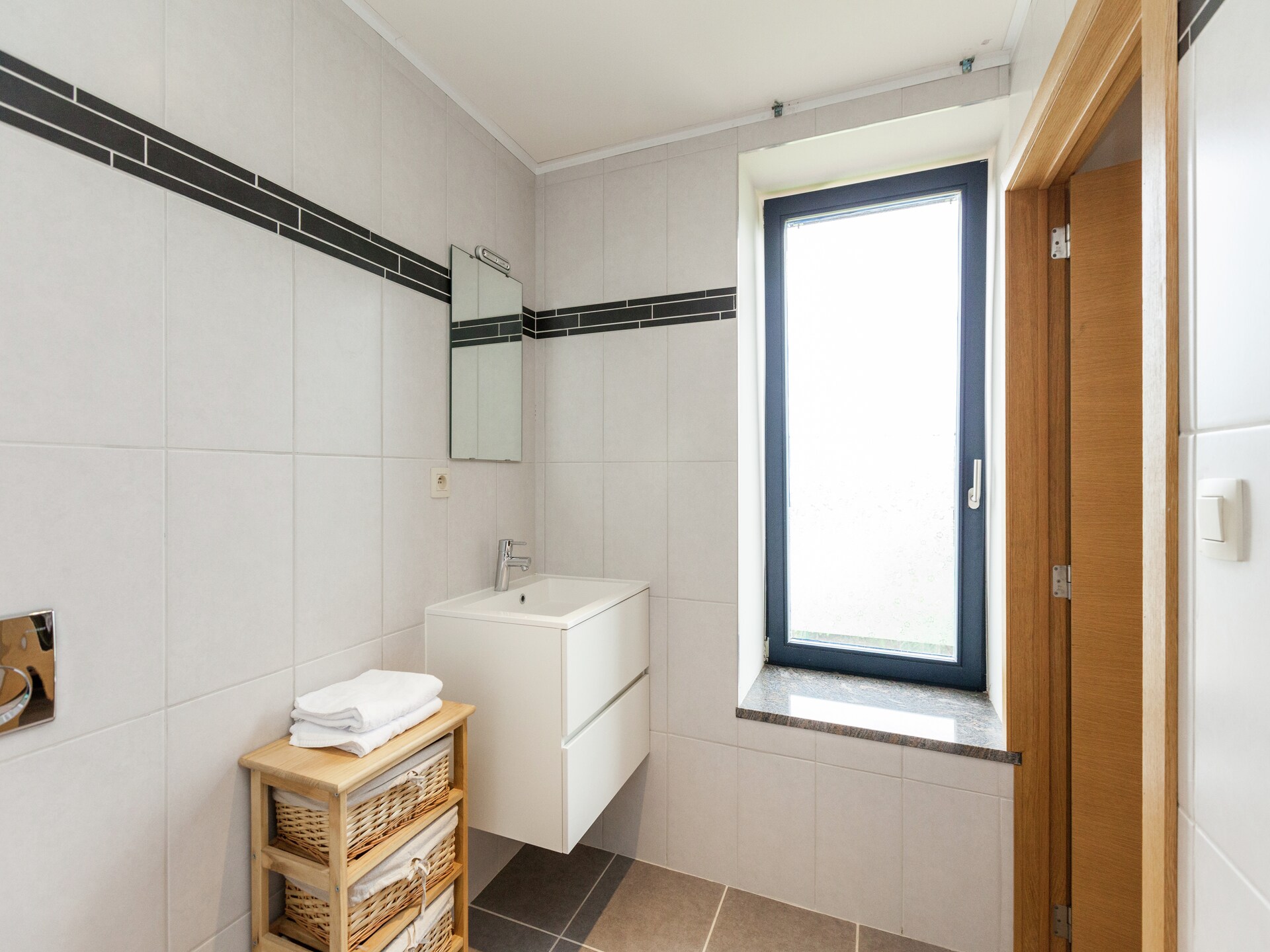 Ruim vakantiehuis voor 8 personen met 4 privébadkamers in Glabbeek - foto 21