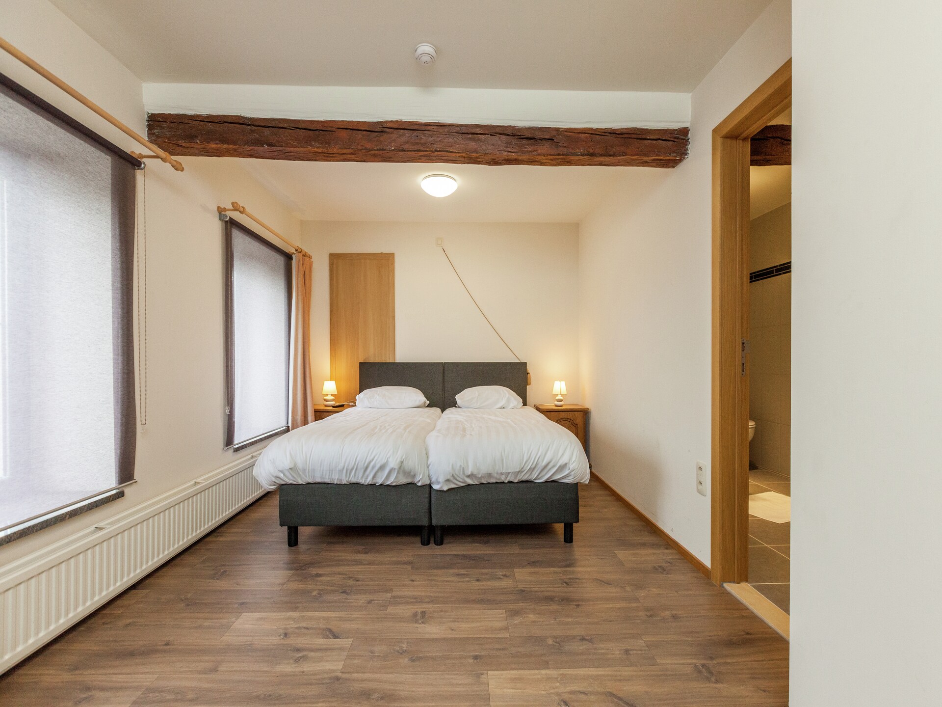 Ruim vakantiehuis voor 8 personen met 4 privébadkamers in Glabbeek - foto 12