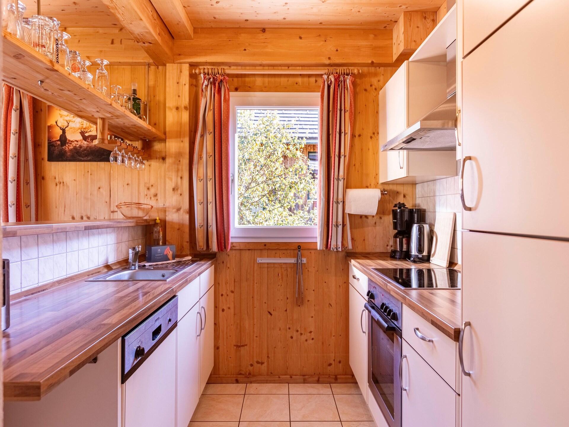 Vrijstaand chalet voor 6 in de bossen bij Stadl an der Mur - foto 12