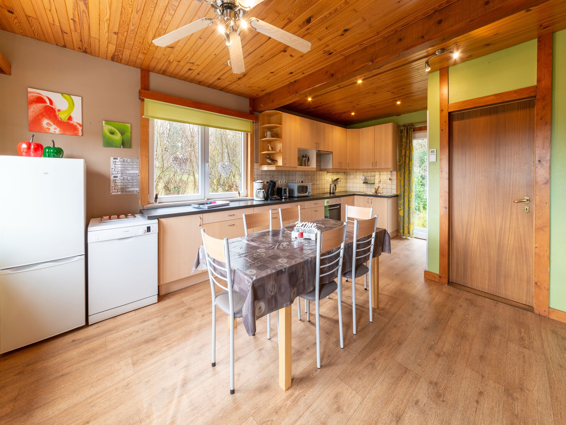 Bosrijke vrijstaande villa voor 6 met tuin en bbq in Erezée, Ardennen - foto 9