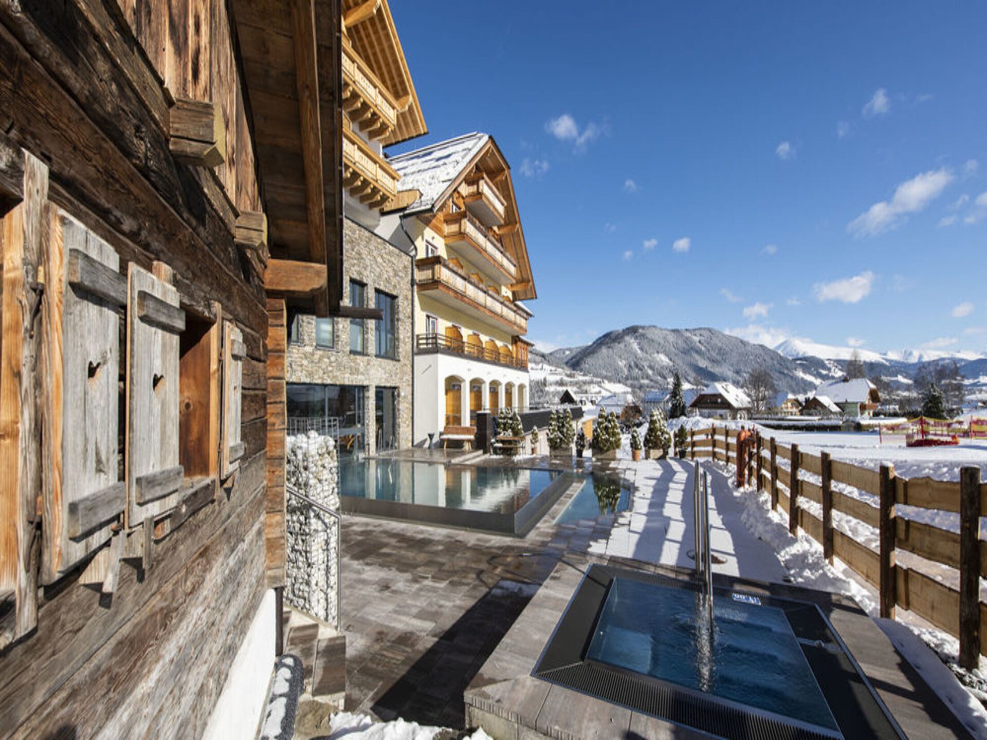 Aineckblick 15: Ruim appartement direct aan de piste voor 8 personen - foto 36