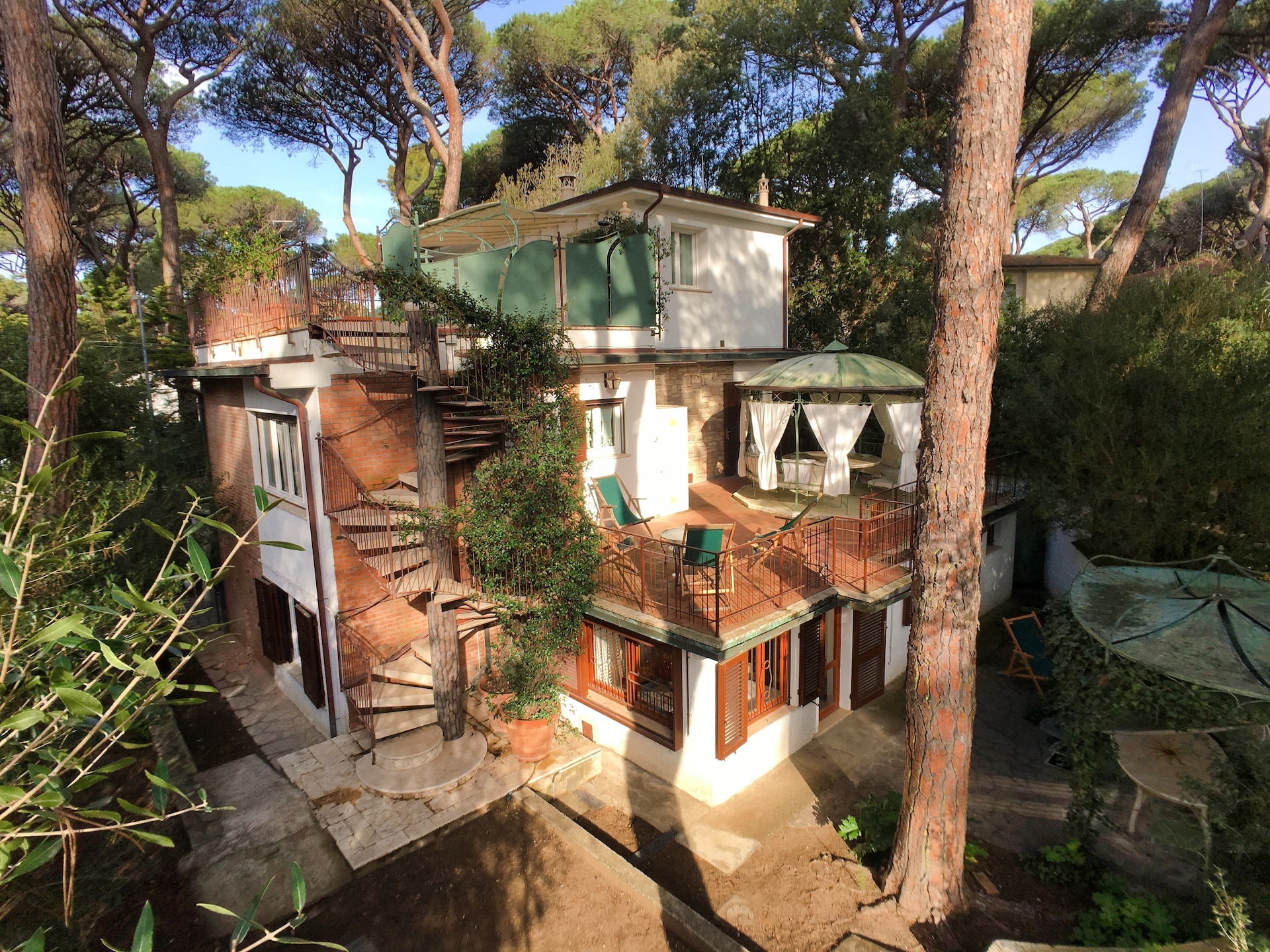 Centraal gelegen vakantiehuis in Castagneto Carducci nabij strand - foto 6