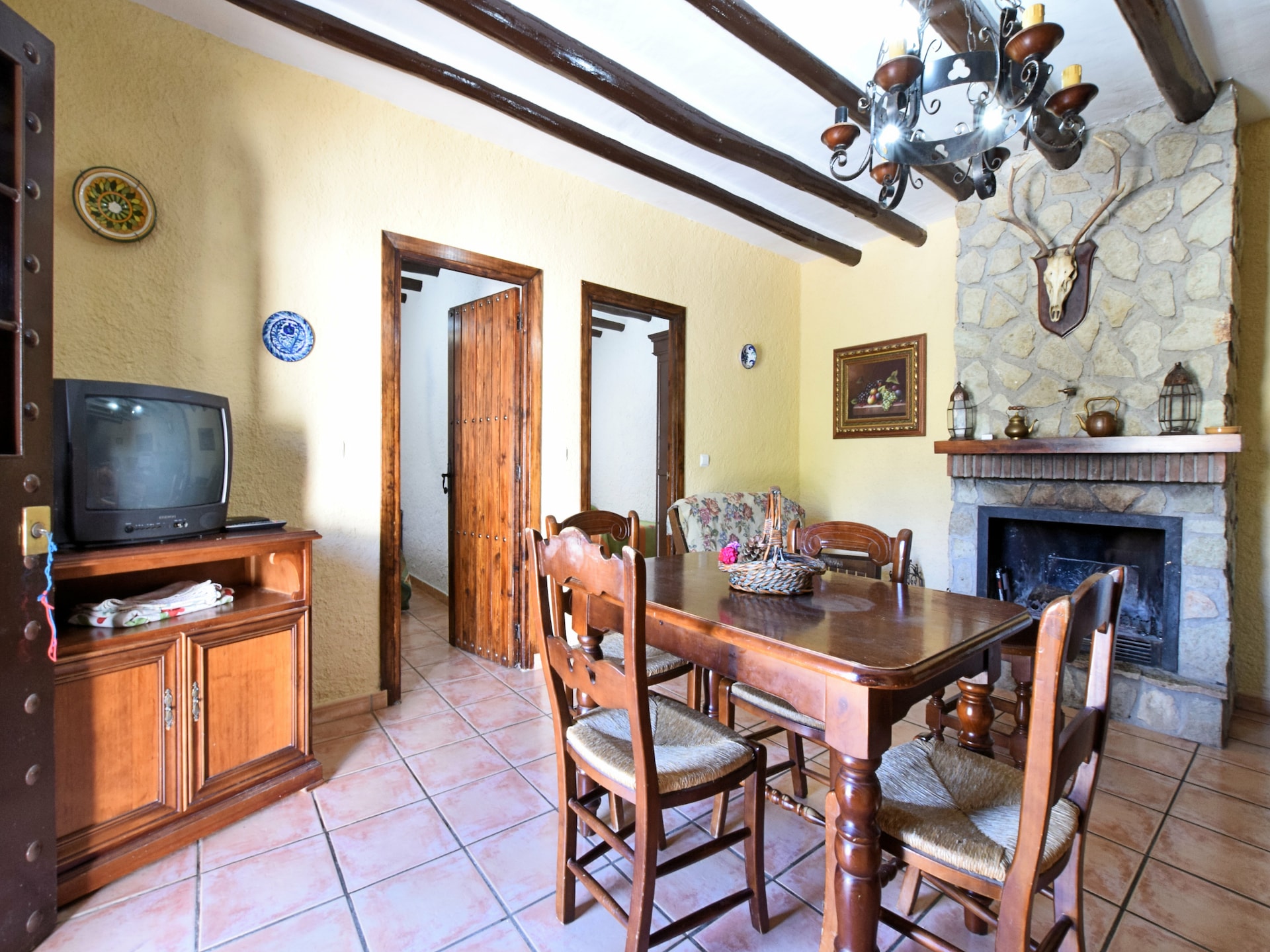 Cortijo Los Alazores: authentieke Andalusische villa met zwembad in de bergen - foto 4