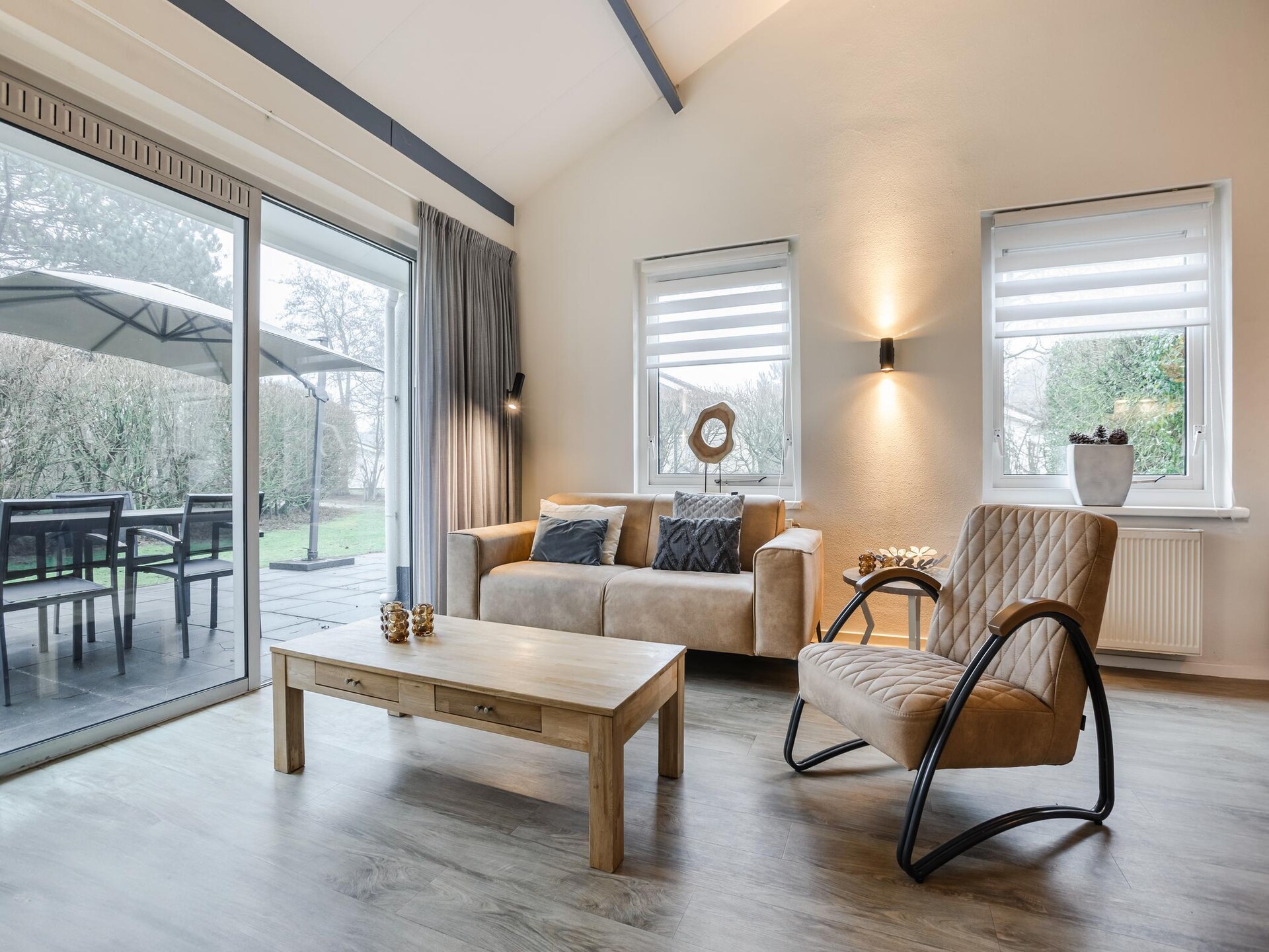 Sfeervolle duinbungalow met rieten dak op Ameland, 100m van strand - foto 40