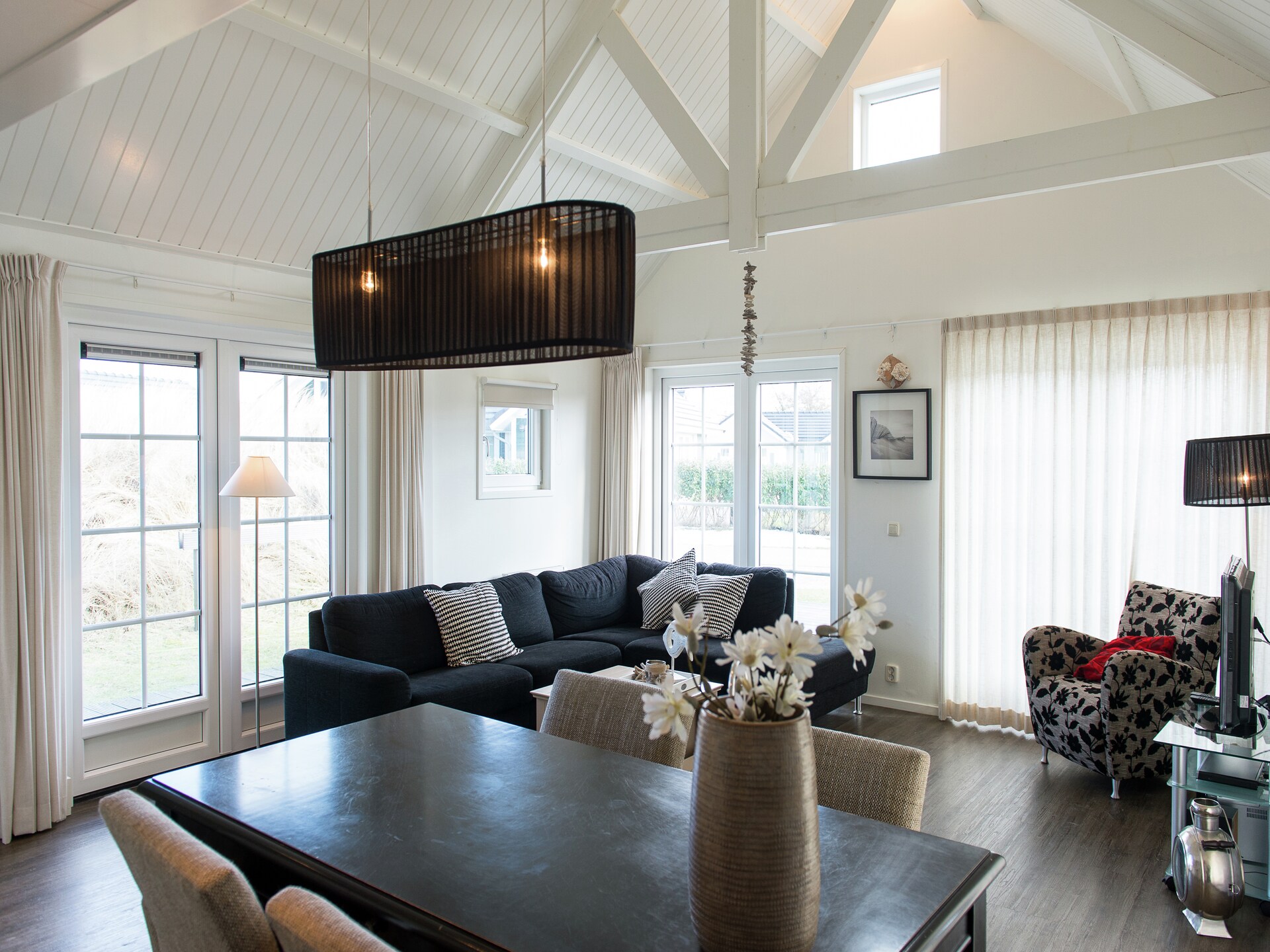 Vrijstaande villa met rieten dak, 100m van strand en duinen op Ameland - foto 2