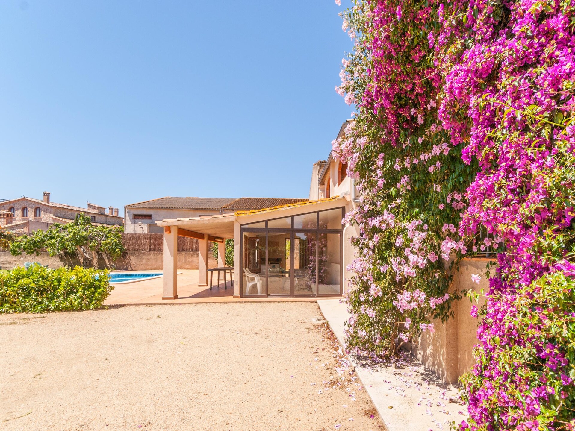 Can Bertu: Authentieke Catalaanse villa met privézwembad in Sant Pere Pescador - foto 31