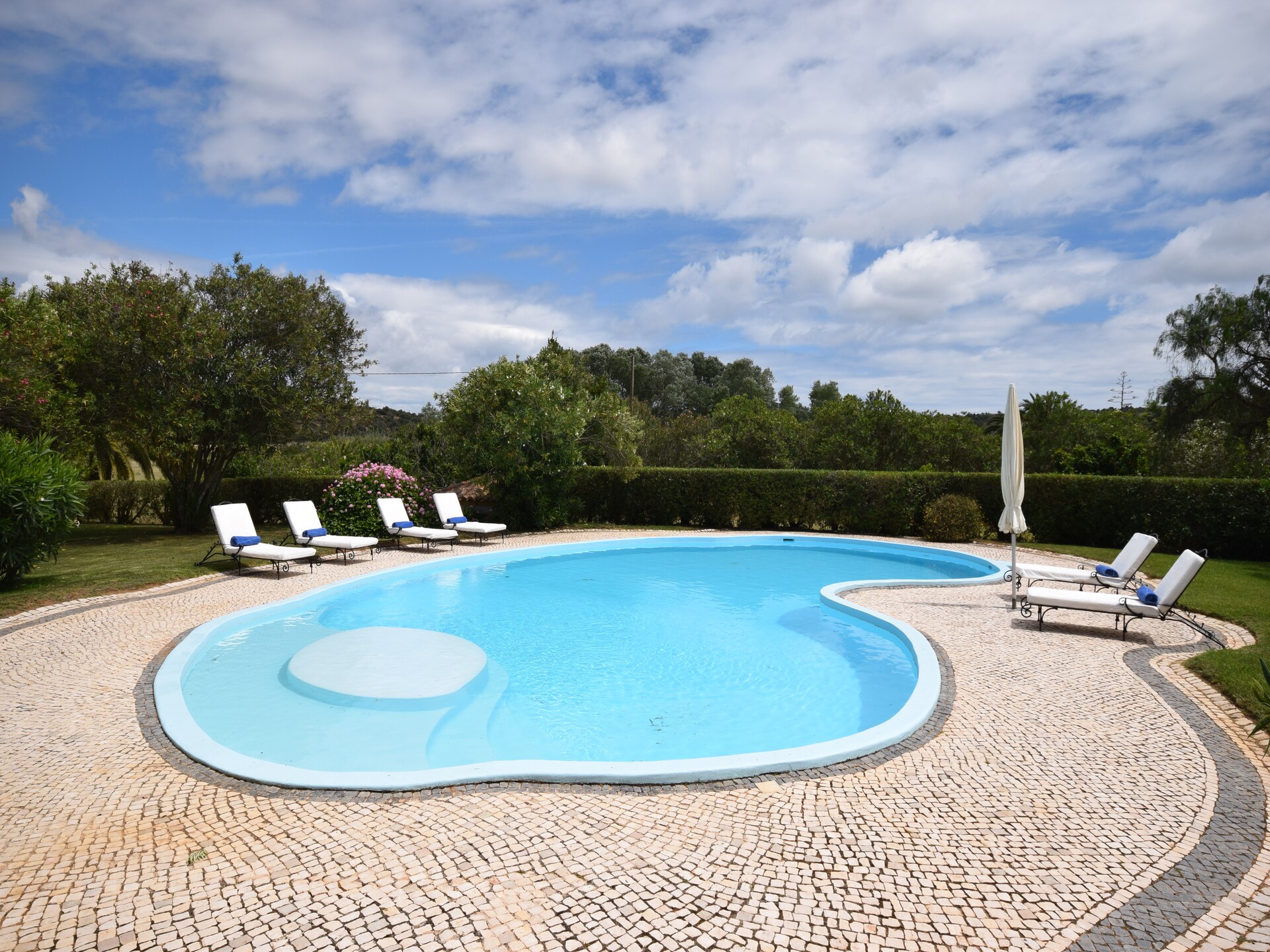 Ruim vakantiehuis met 17m privézwembad nabij Lagos en Meia Praia - foto 8