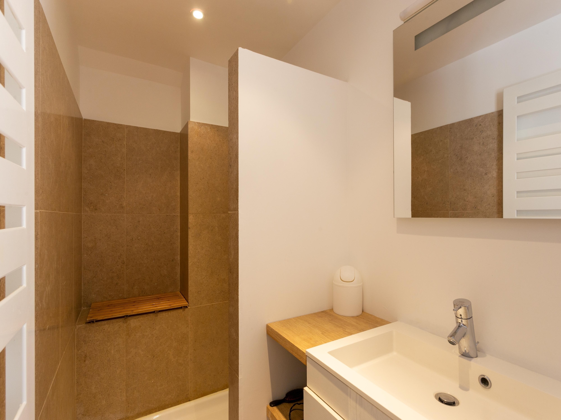 Op 800m van centrum: Ruime villa met privézwembad in Malaucène - foto 30