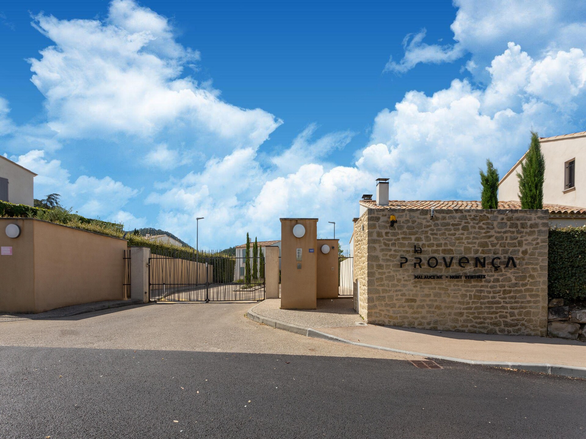 Op 800m van centrum: Ruime villa met privézwembad in Malaucène - foto 17