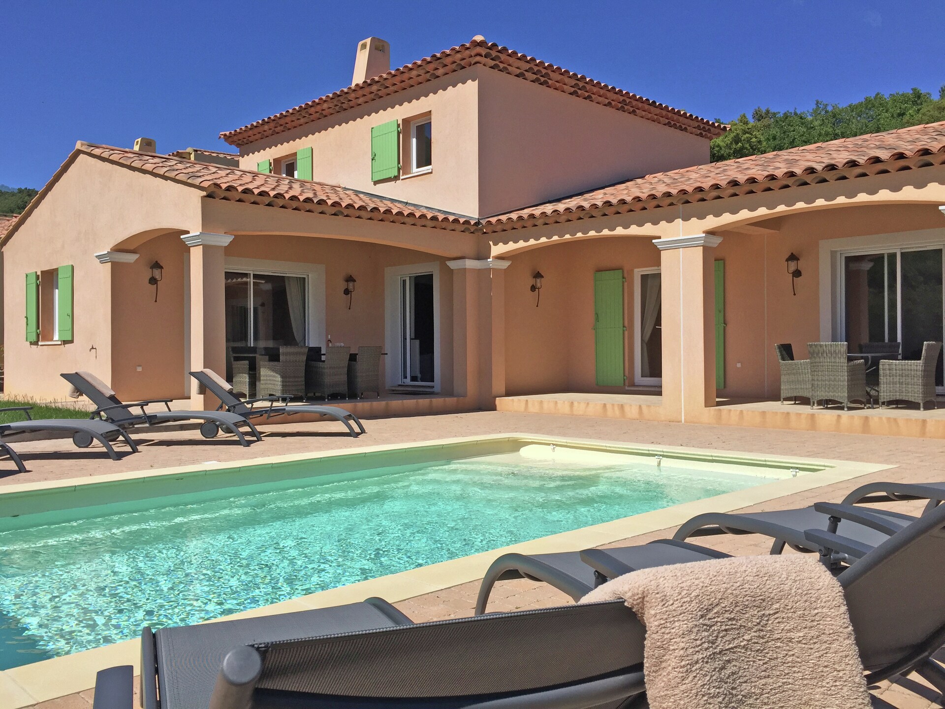 8-persoons vakantiehuis met privézwembad in Le Plan-De-La-Tour - foto 2