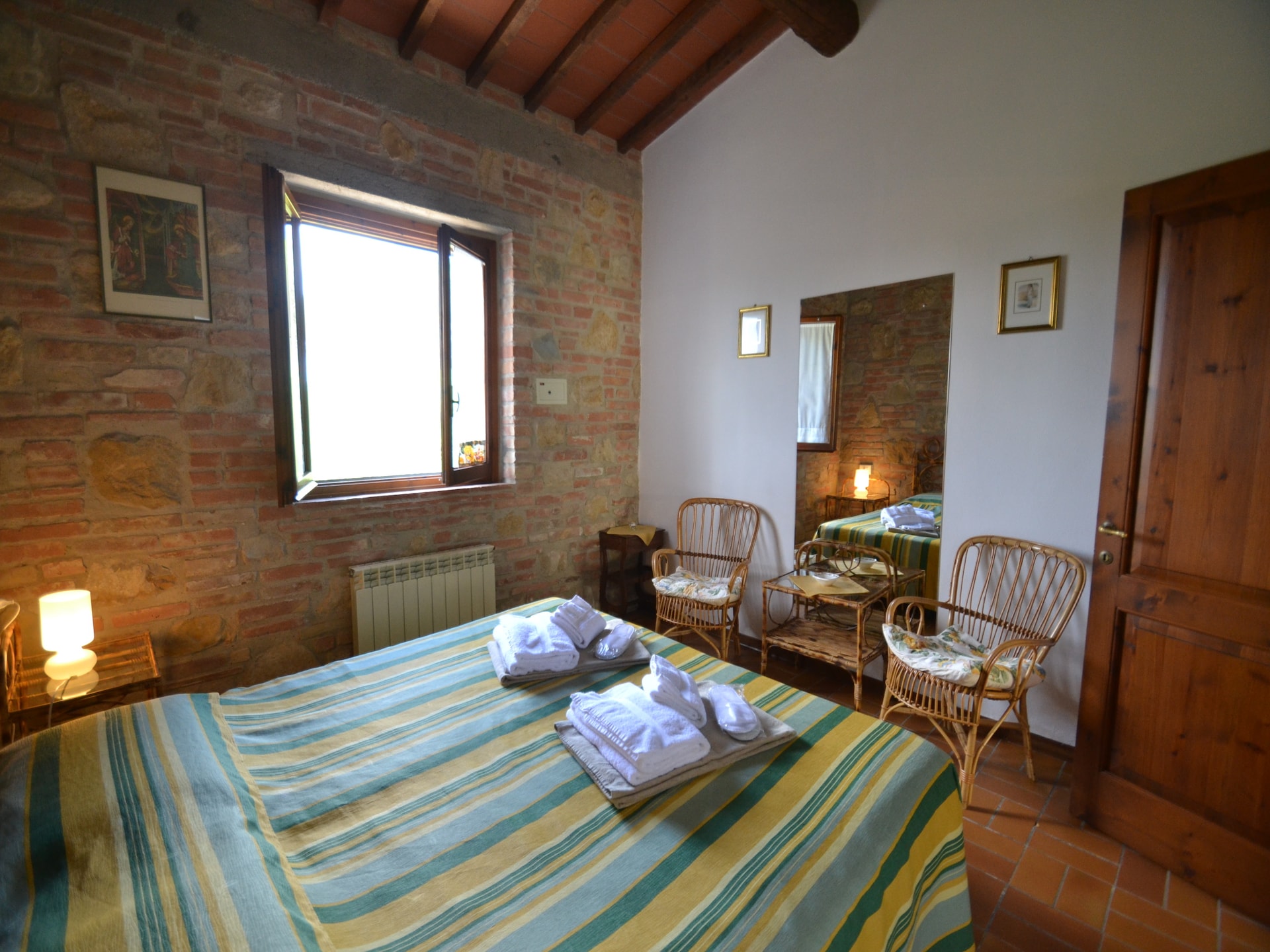 Ruim appartement Iris e Rosa tea in Montaione voor 8 personen - foto 17