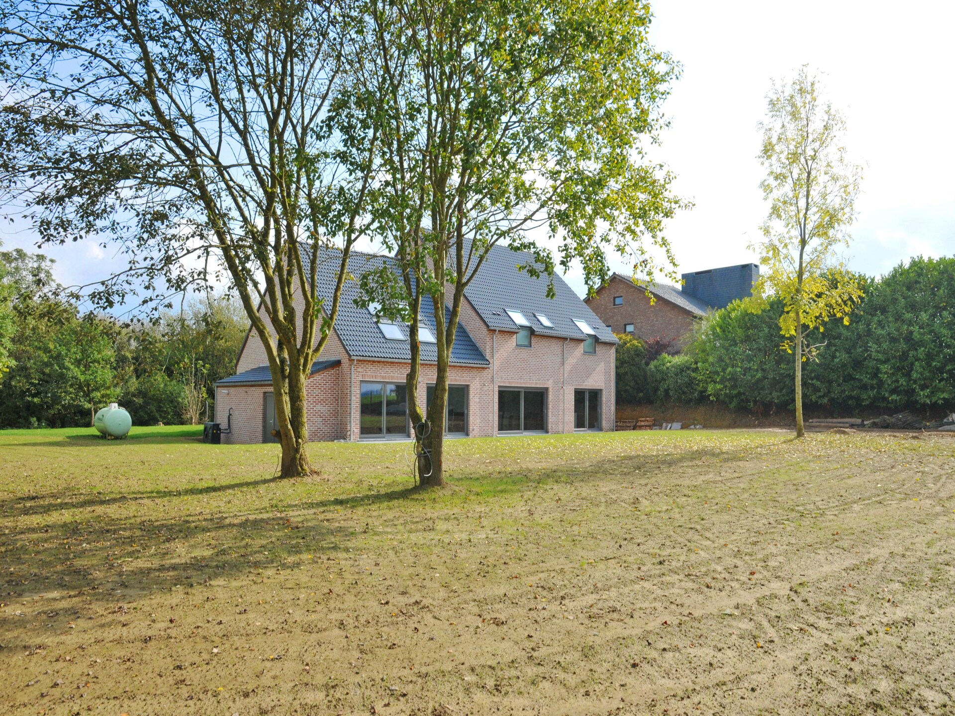 Ruim vakantiehuis voor 12 personen met sauna aan de golfbaan in Somme-Leuze - foto 14