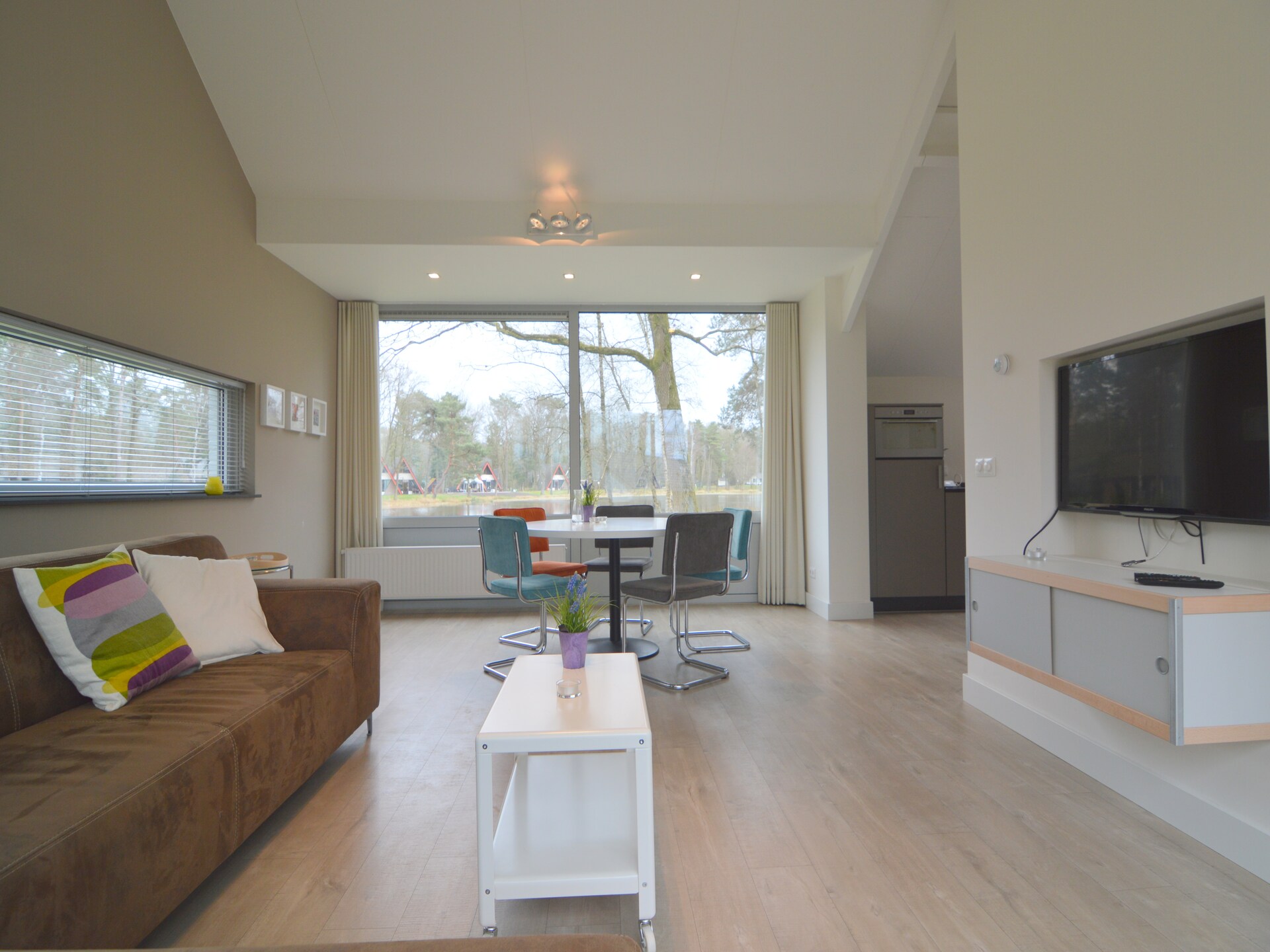 Bosrijke bungalow in Stramproy met tuin, huisdieren welkom - foto 12