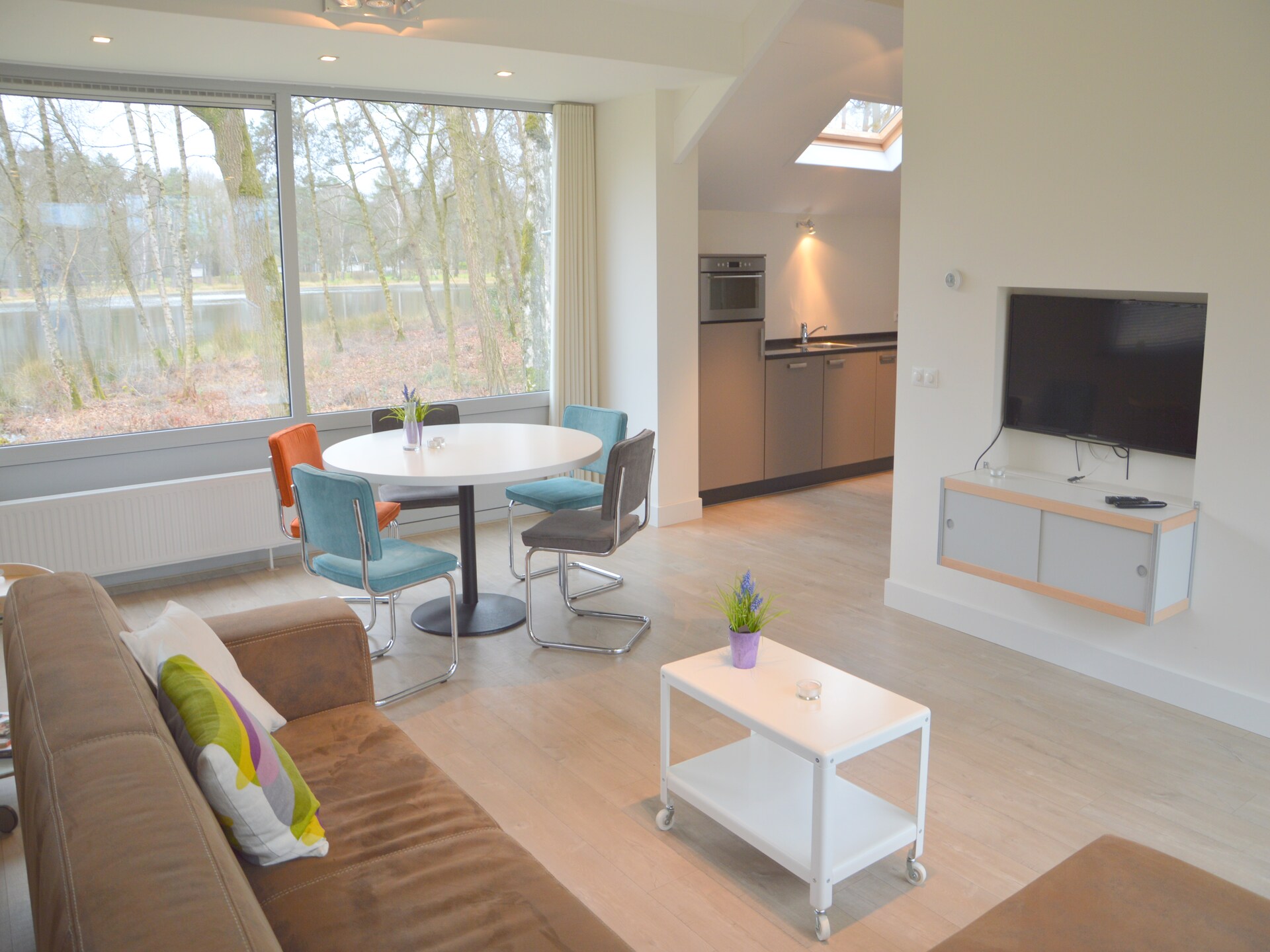 Bosrijke bungalow in Stramproy met tuin, huisdieren welkom - foto 8
