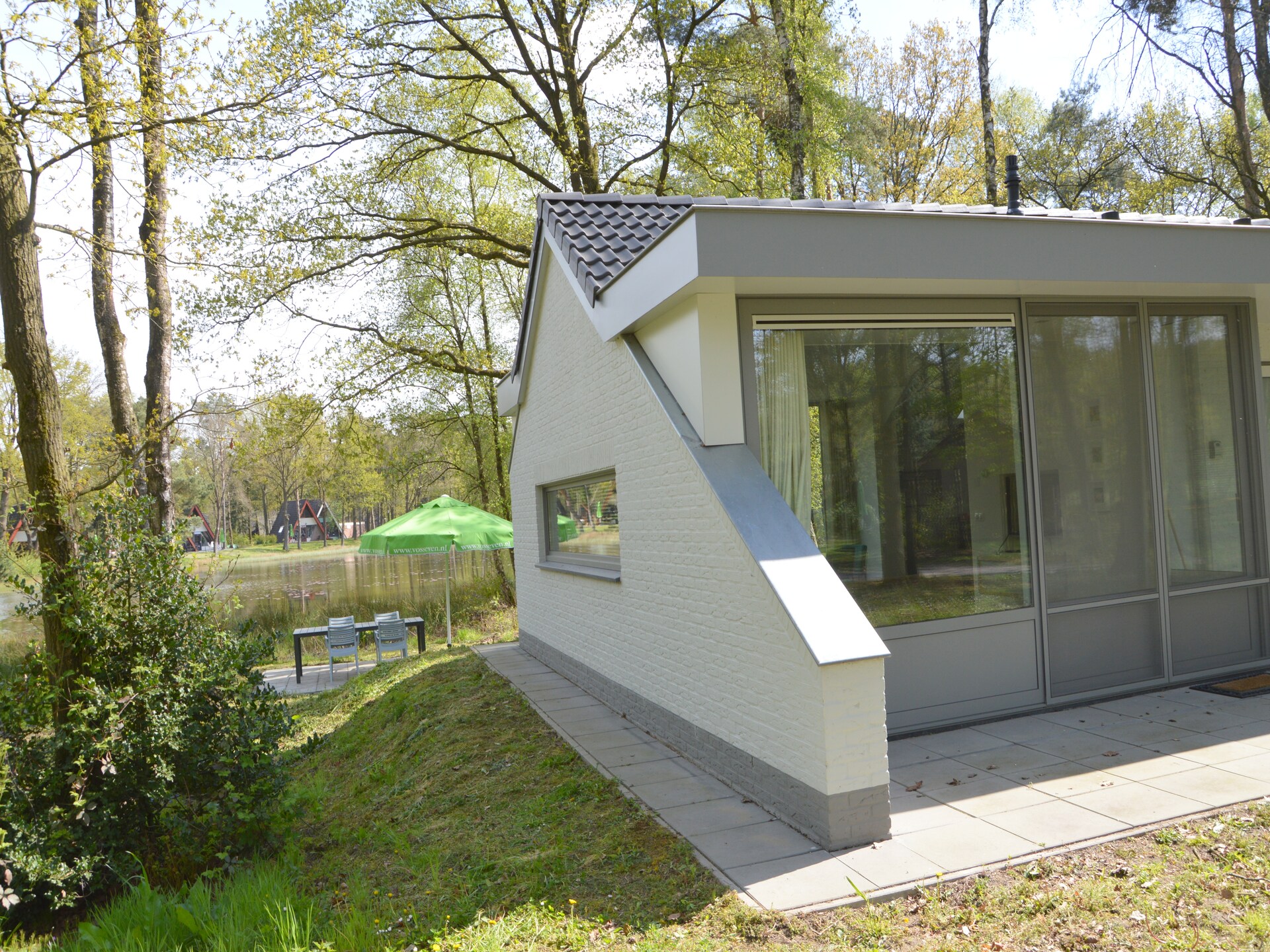 Bosrijke bungalow in Stramproy met tuin, huisdieren welkom - foto 22