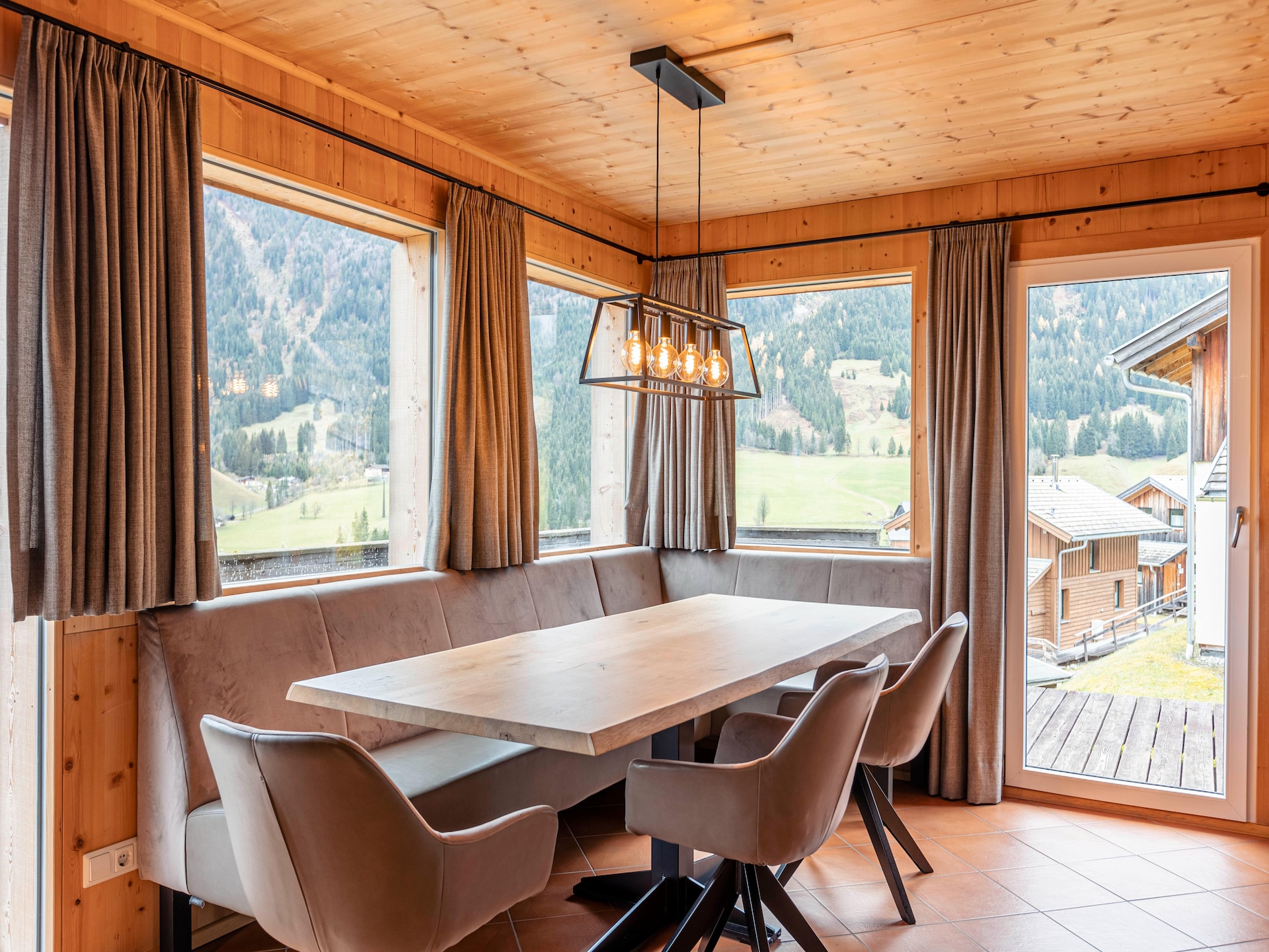 Ruim chalet voor 8 personen in Annaberg-Lungötz (2) - foto 10