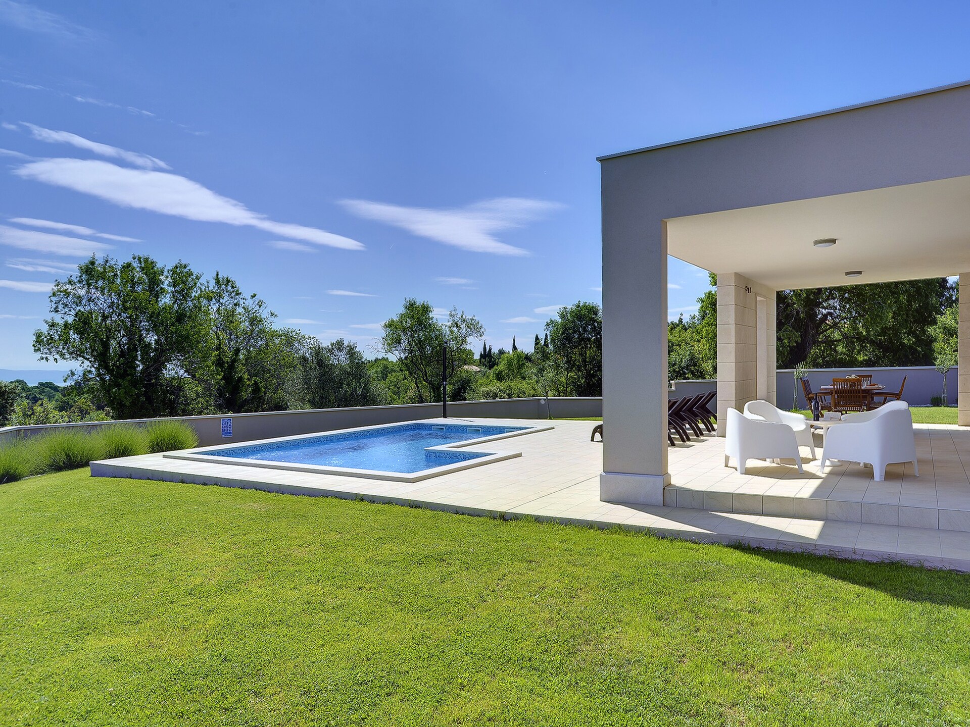 Moderne villa met privézwembad en panoramisch uitzicht op zee bij Kavran - foto 1