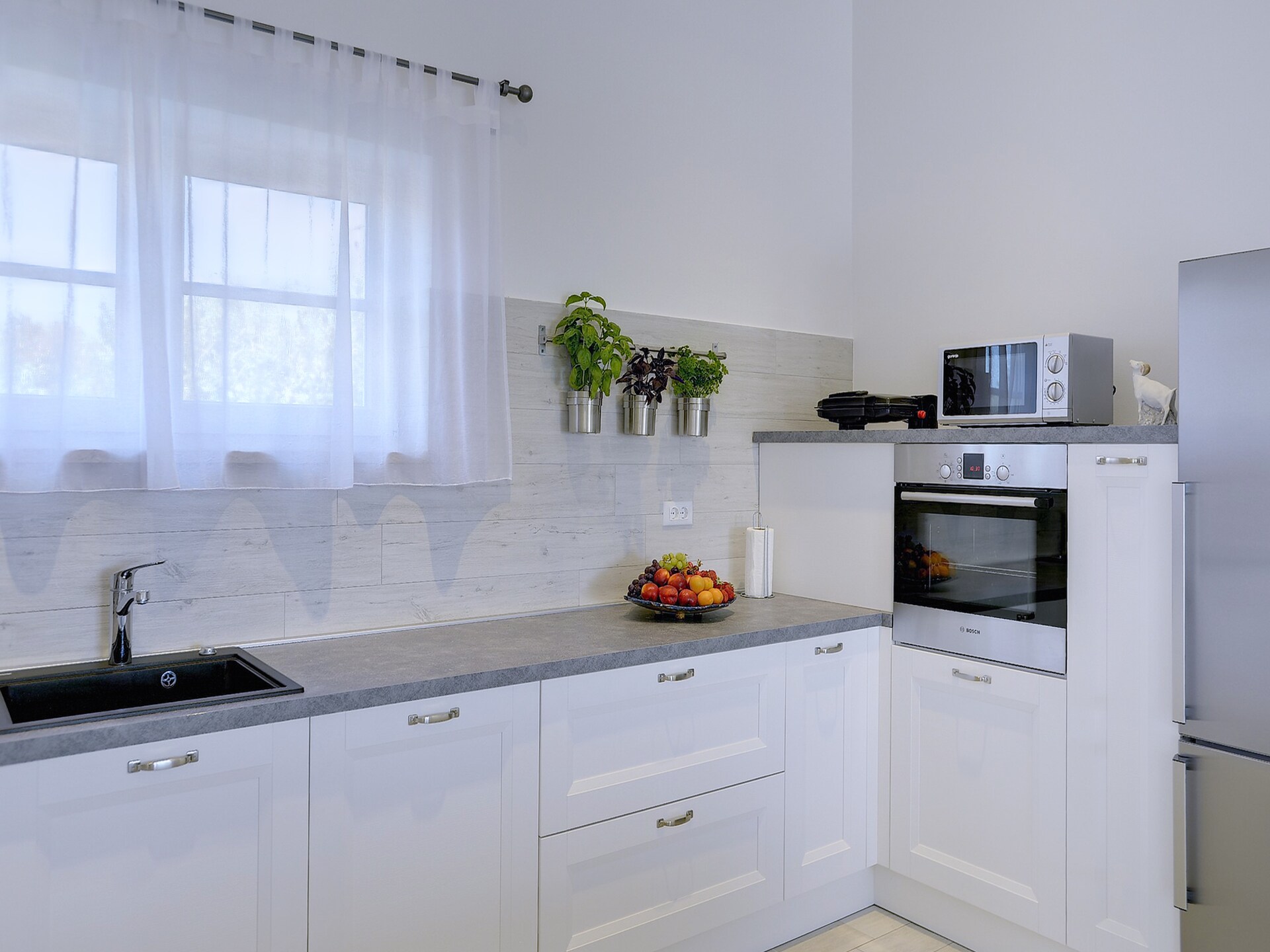 Moderne villa met privézwembad en panoramisch uitzicht op zee bij Kavran - foto 23