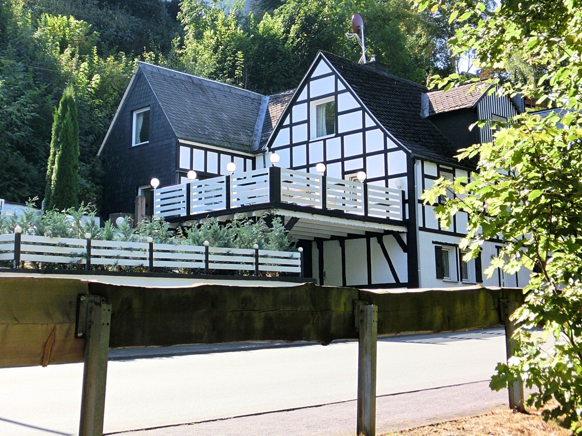 8-persoons appartement in het centrum van Schmallenberg-Oberkirchen - foto 24