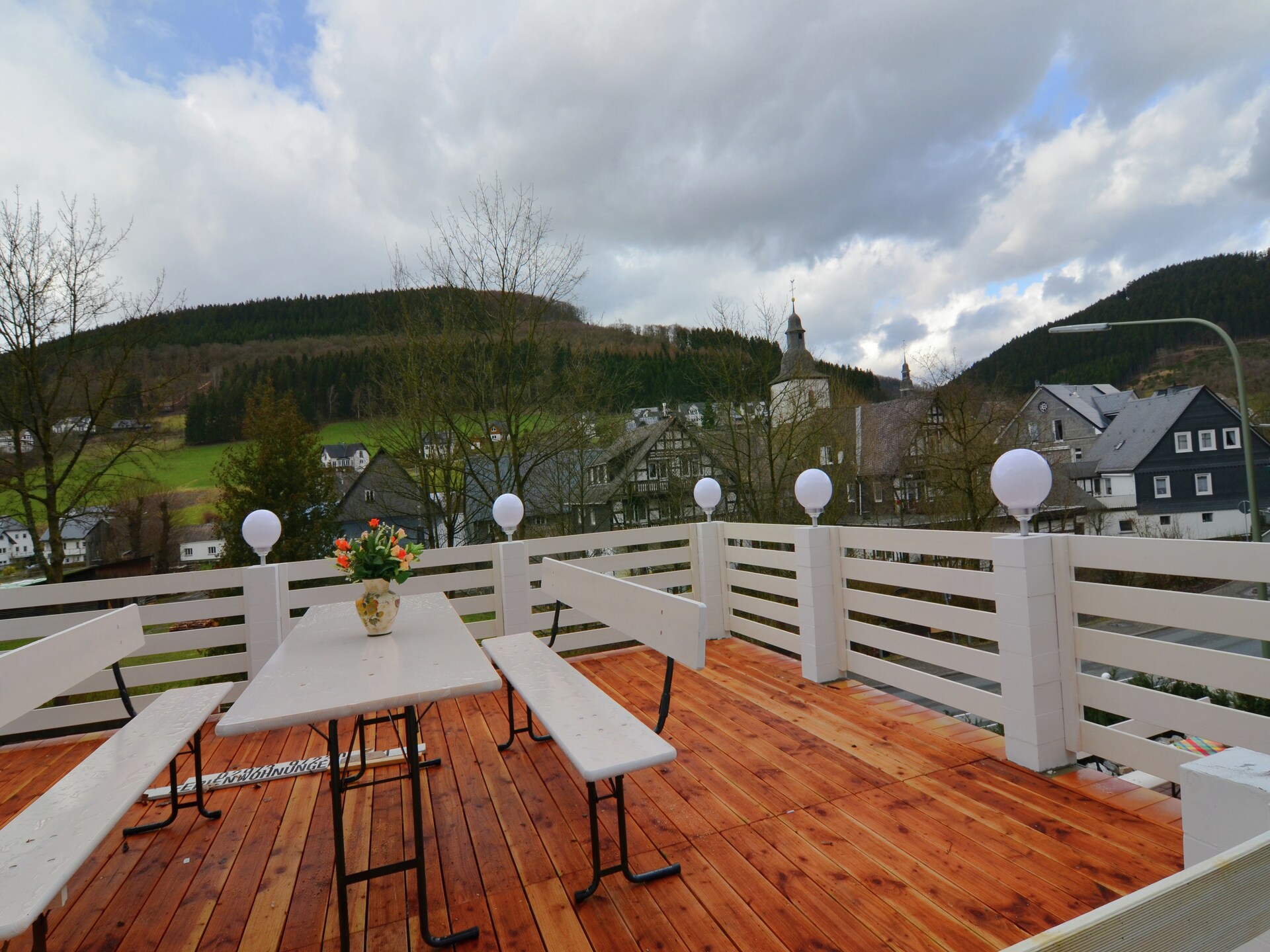 Centraal gelegen appartement in Schmallenberg-Oberkirchen voor 8 personen - foto 33