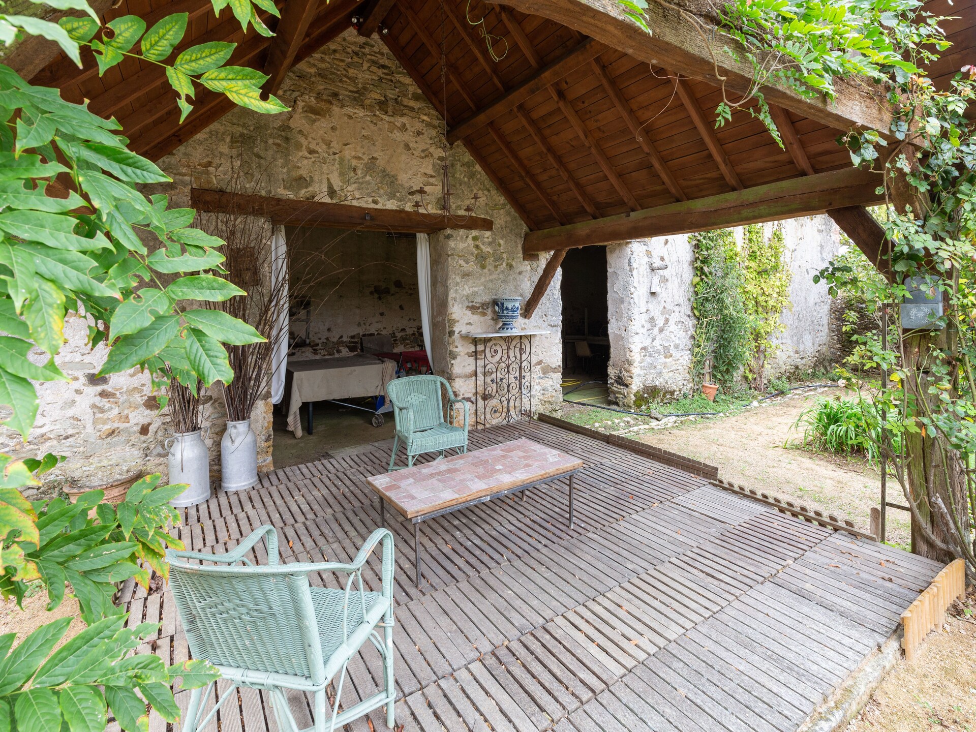 Authentiek 16e-eeuws vakantiehuis in rustige Loirestreek met tuin en golf - foto 4