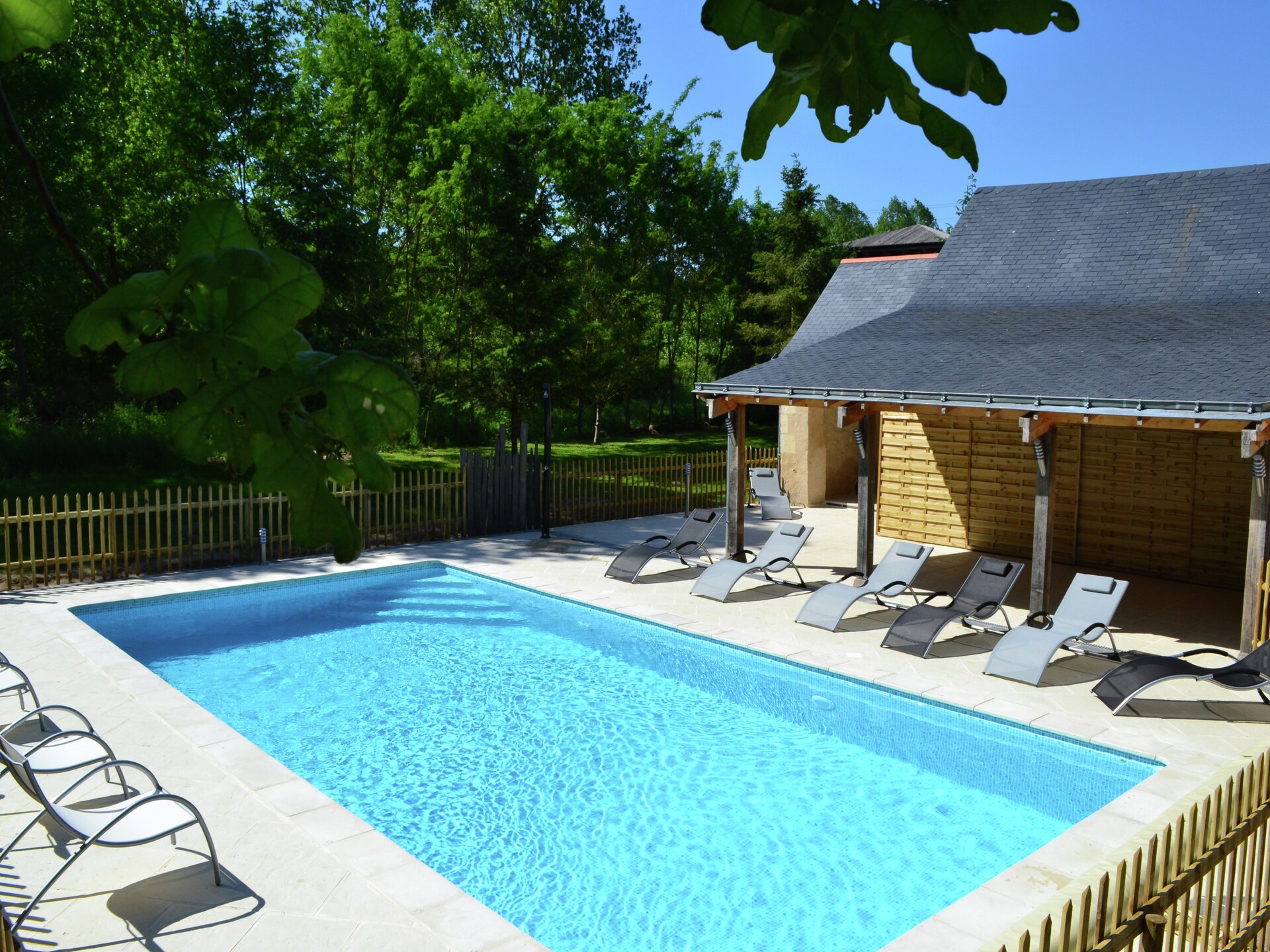 Romantisch vakantiehuis aan de Loire met zwembad, nabij Brion - foto 13