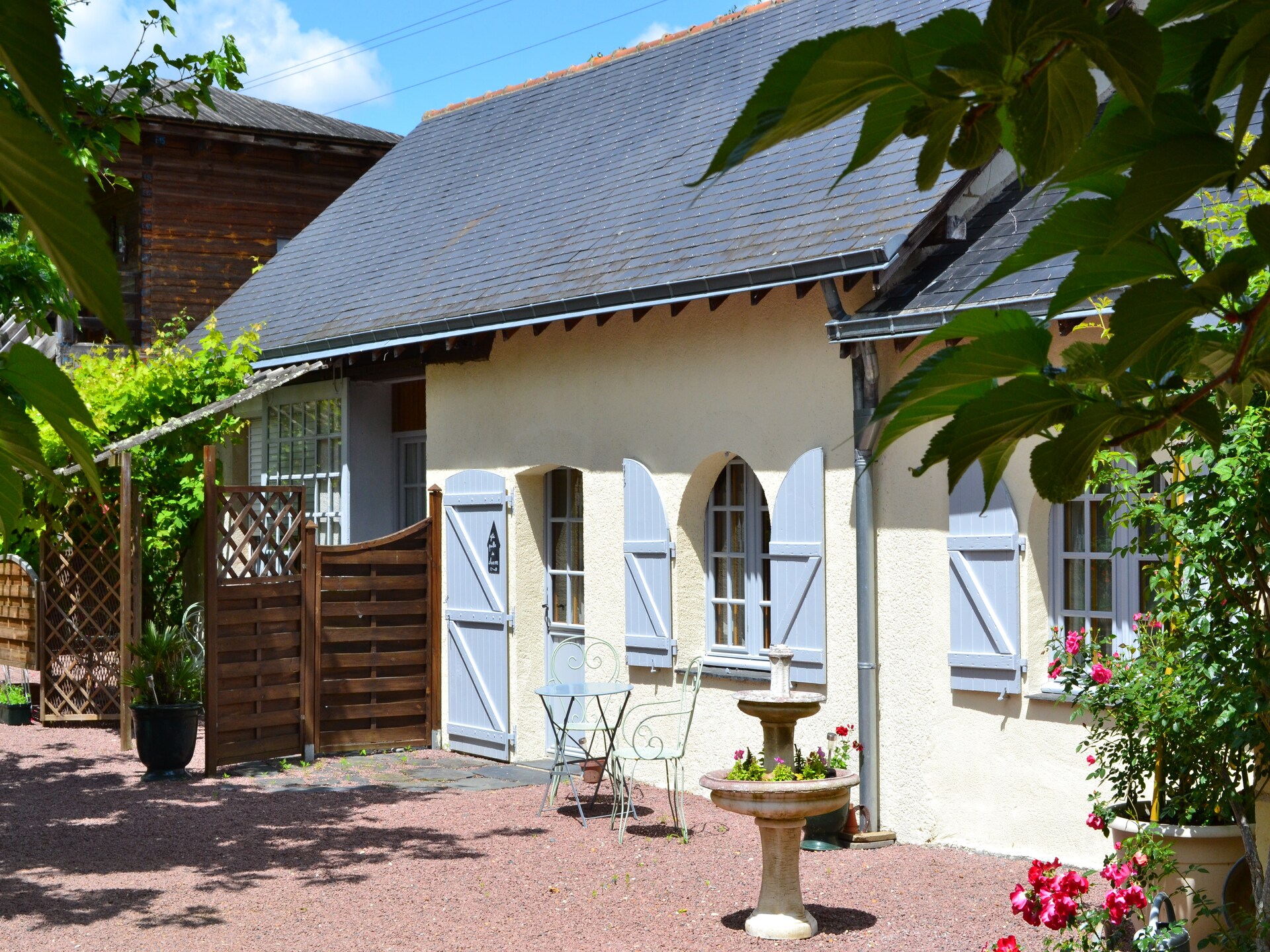 Romantisch vakantiehuis aan de Loire met zwembad, nabij Brion - foto 1