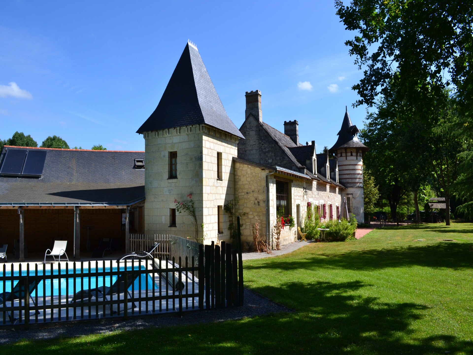Romantisch vakantiehuis aan de Loire met zwembad, nabij Brion - foto 26