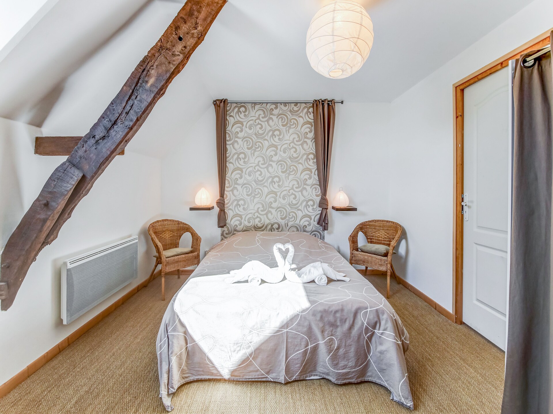 Rustiek vakantiehuis Brainville: 7 km van strand, tuin & open haard - foto 11