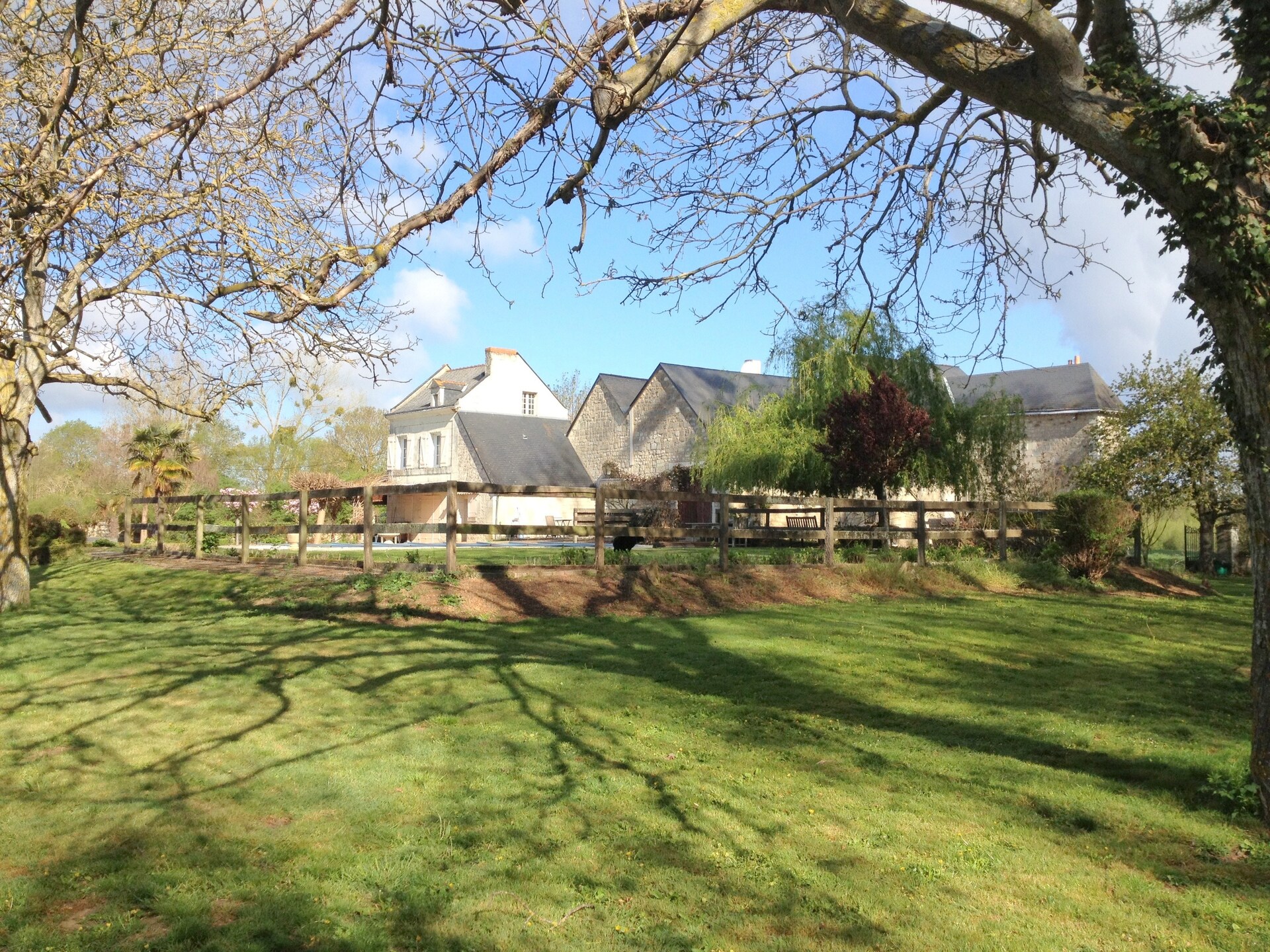 Rustiek vakantiehuis aan de Vienne bij Chinon met omheinde tuin - foto 17