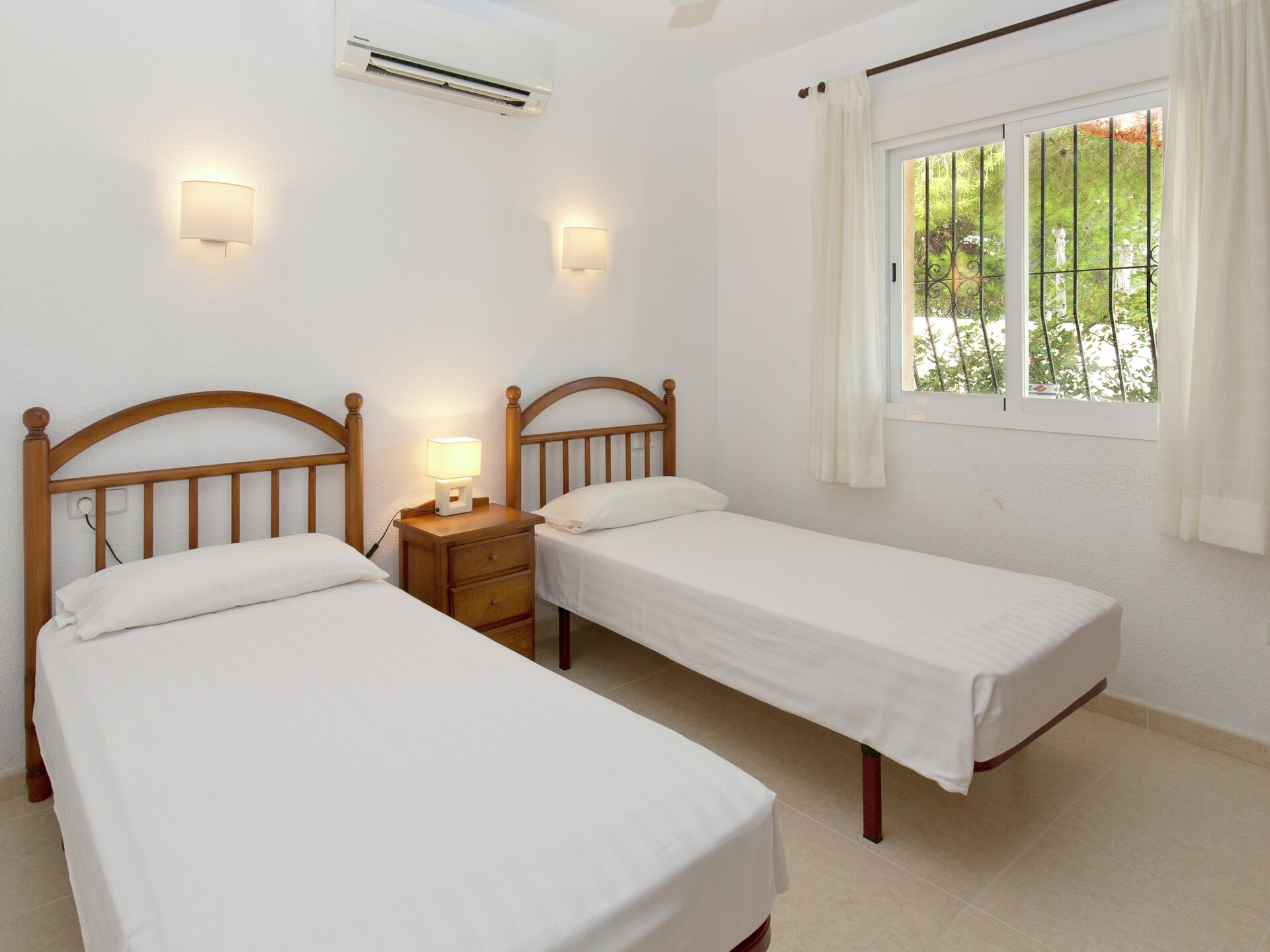 Villa Magnolias: sfeervolle villa met privézwembad op 900m van het strand in Moraira - foto 14