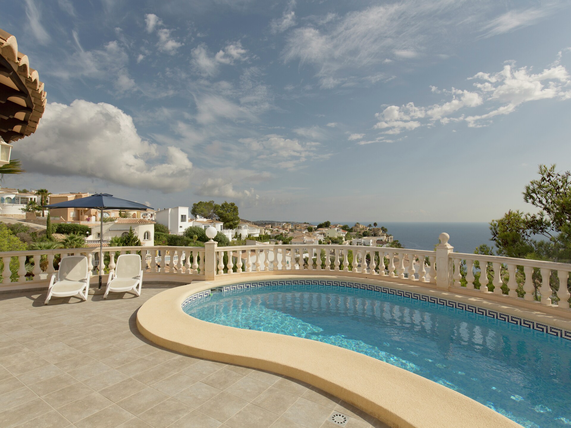 Villa Magnolias: sfeervolle villa met privézwembad op 900m van het strand in Moraira - foto 9