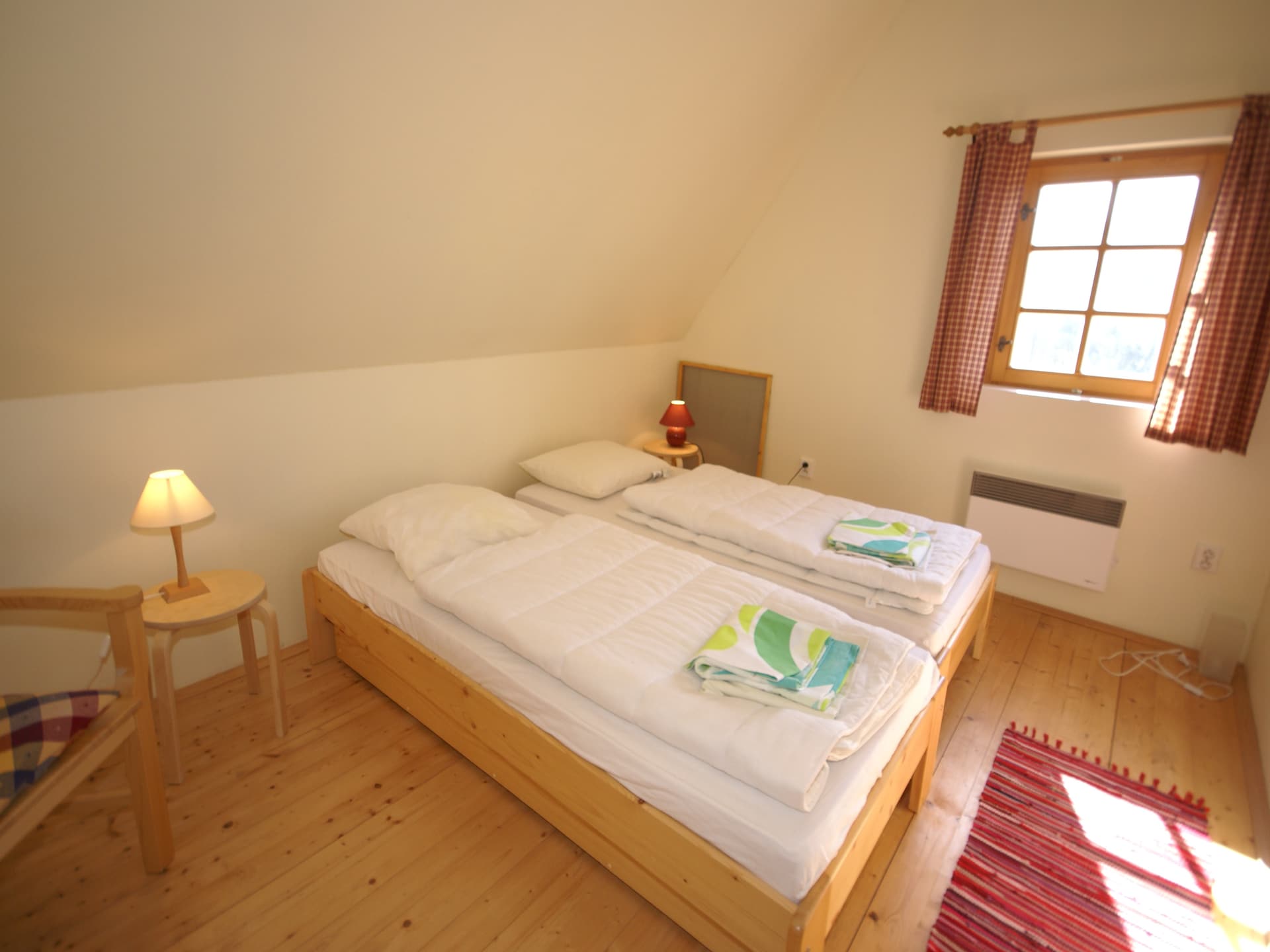 12-persoons villa met privézwembad in Pecka - foto 21