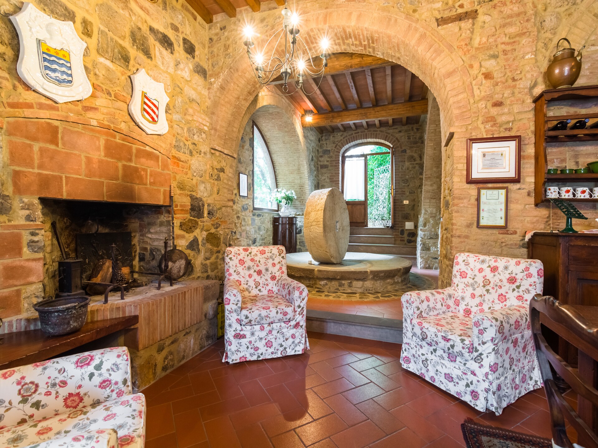 Authentiek Toscaans vakantiehuis met privétuin en zwembad bij Volterra - foto 14