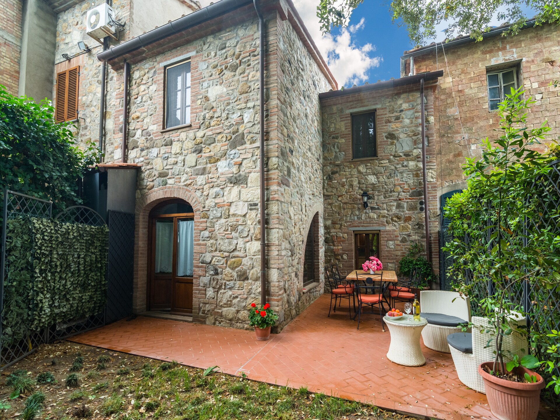 Authentiek Toscaans vakantiehuis met privétuin en zwembad bij Volterra - foto 17