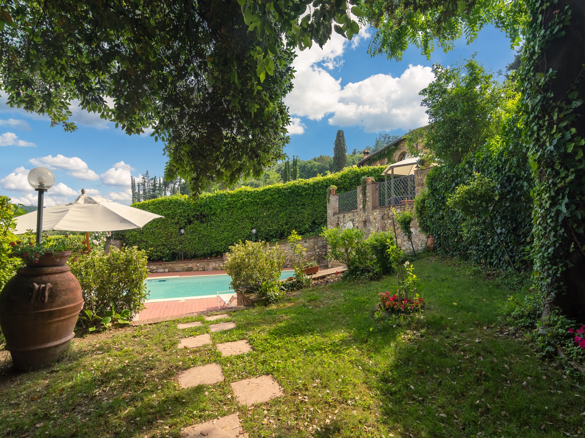 Authentiek Toscaans vakantiehuis met privétuin en zwembad bij Volterra - foto 31