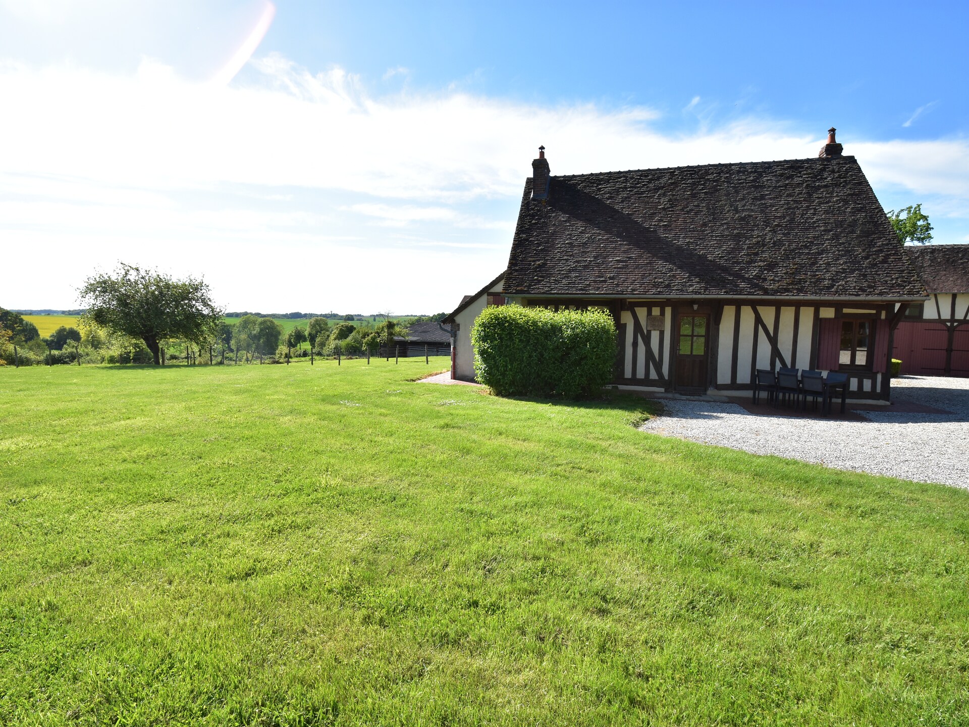 Vrijstaand vakantiehuis met tuin en BBQ in St. Maurice sur Aveyron - foto 21