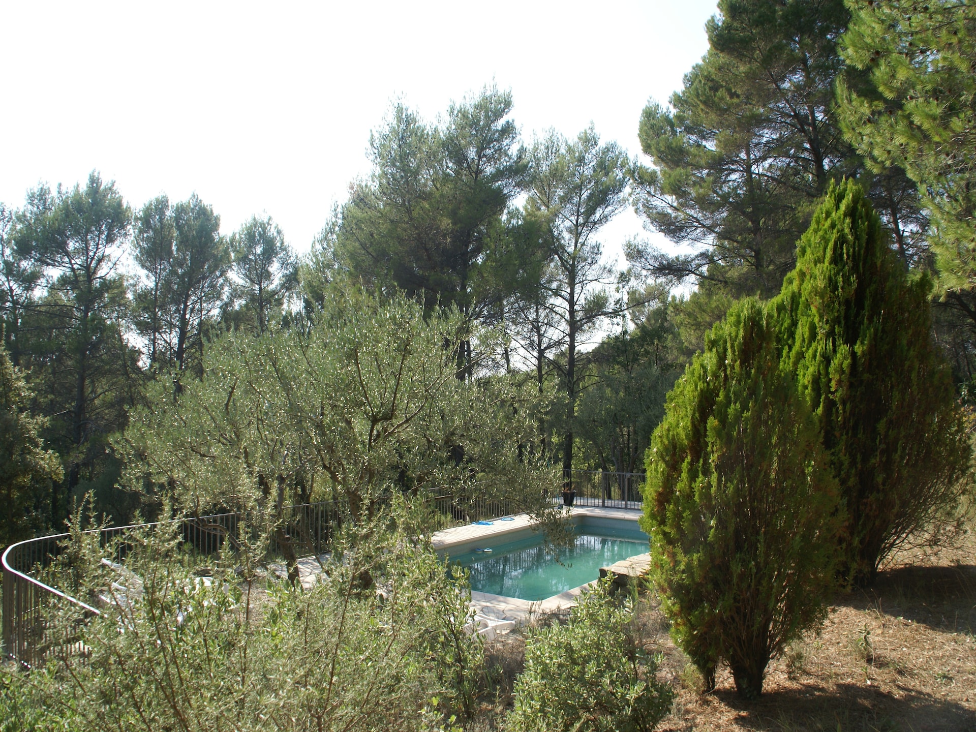 Vrijstaand vakantiehuis met zwembad aan golfbaan in hartje Provence - foto 8
