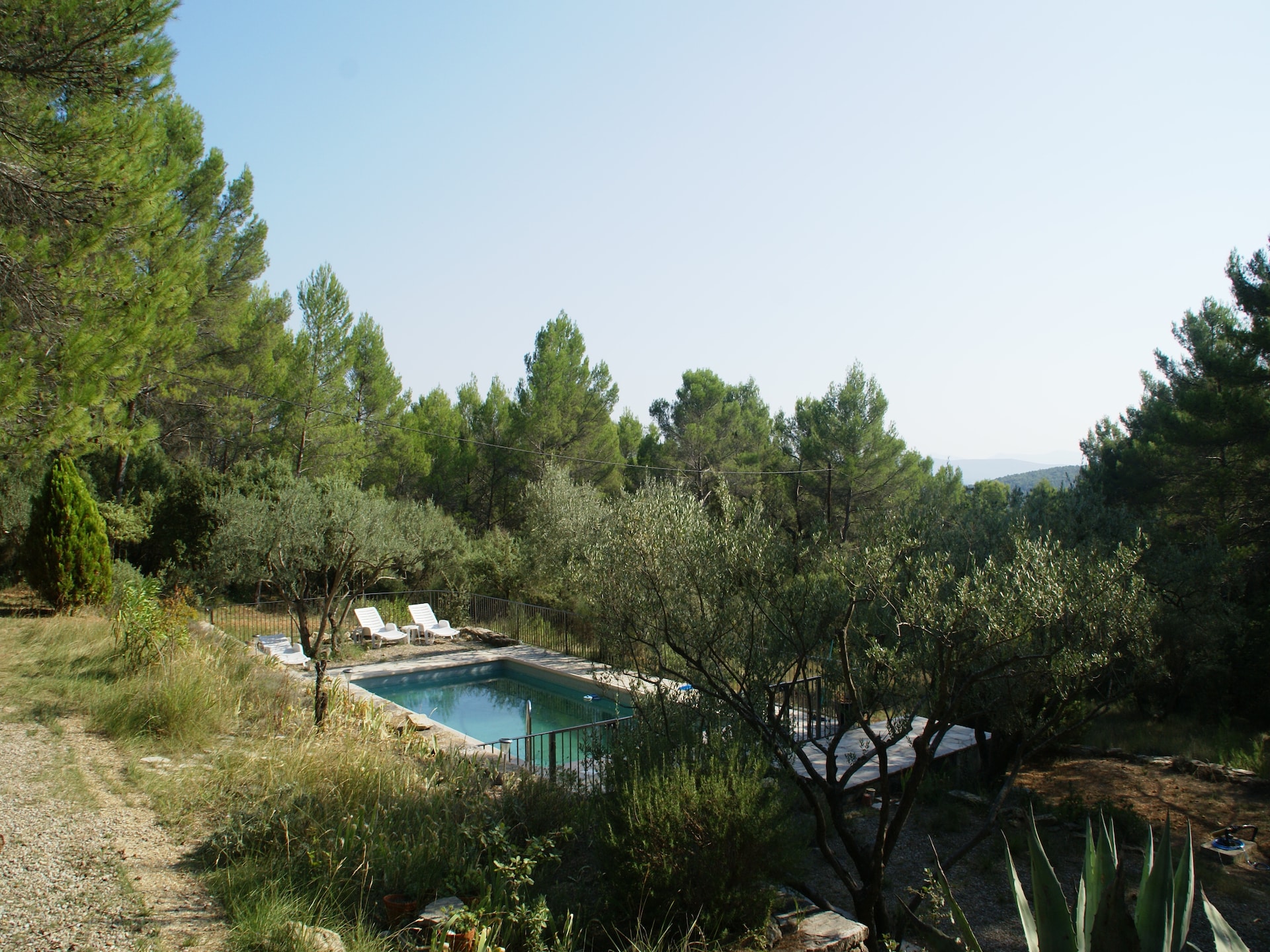 Vrijstaand vakantiehuis met zwembad aan golfbaan in hartje Provence - foto 21