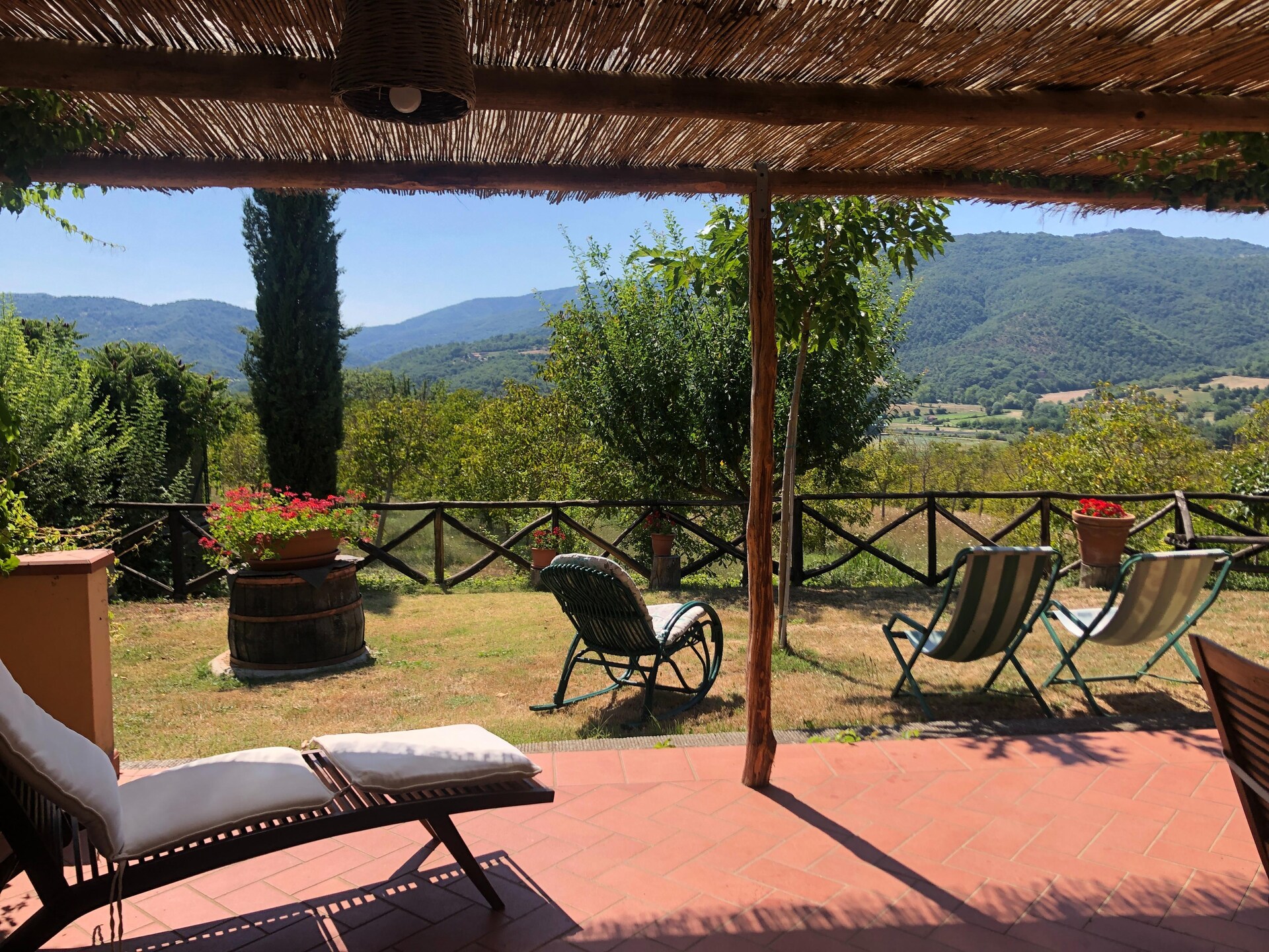 Charmant stenen vakantiehuis Il Fienile in Arezzo - foto 33