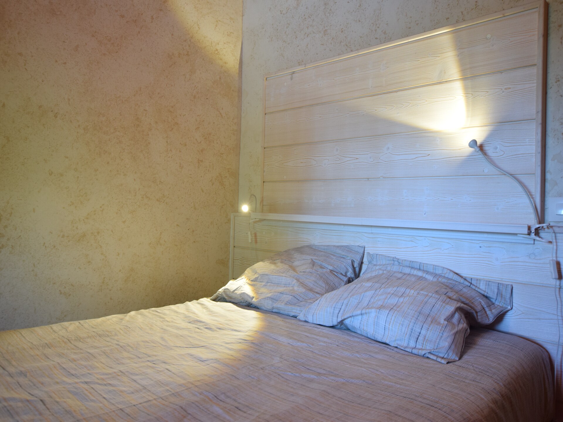 Vakantiehuis met privézwembad in St. Alban-Auriolles - foto 18