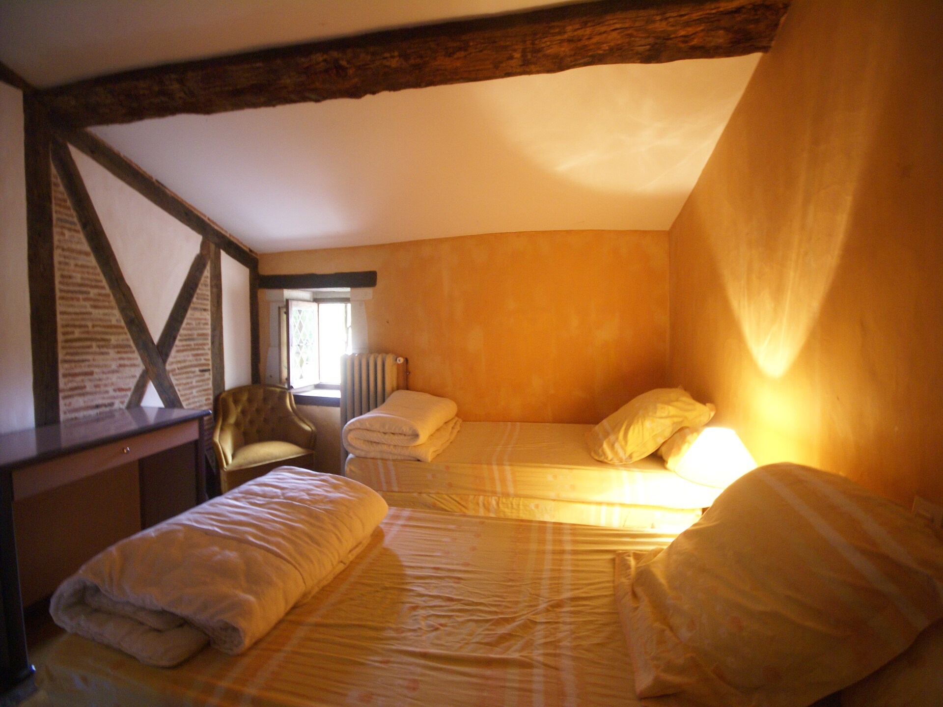Vintage landhuis met privézwembad nabij Lencloître voor 10 personen - foto 24