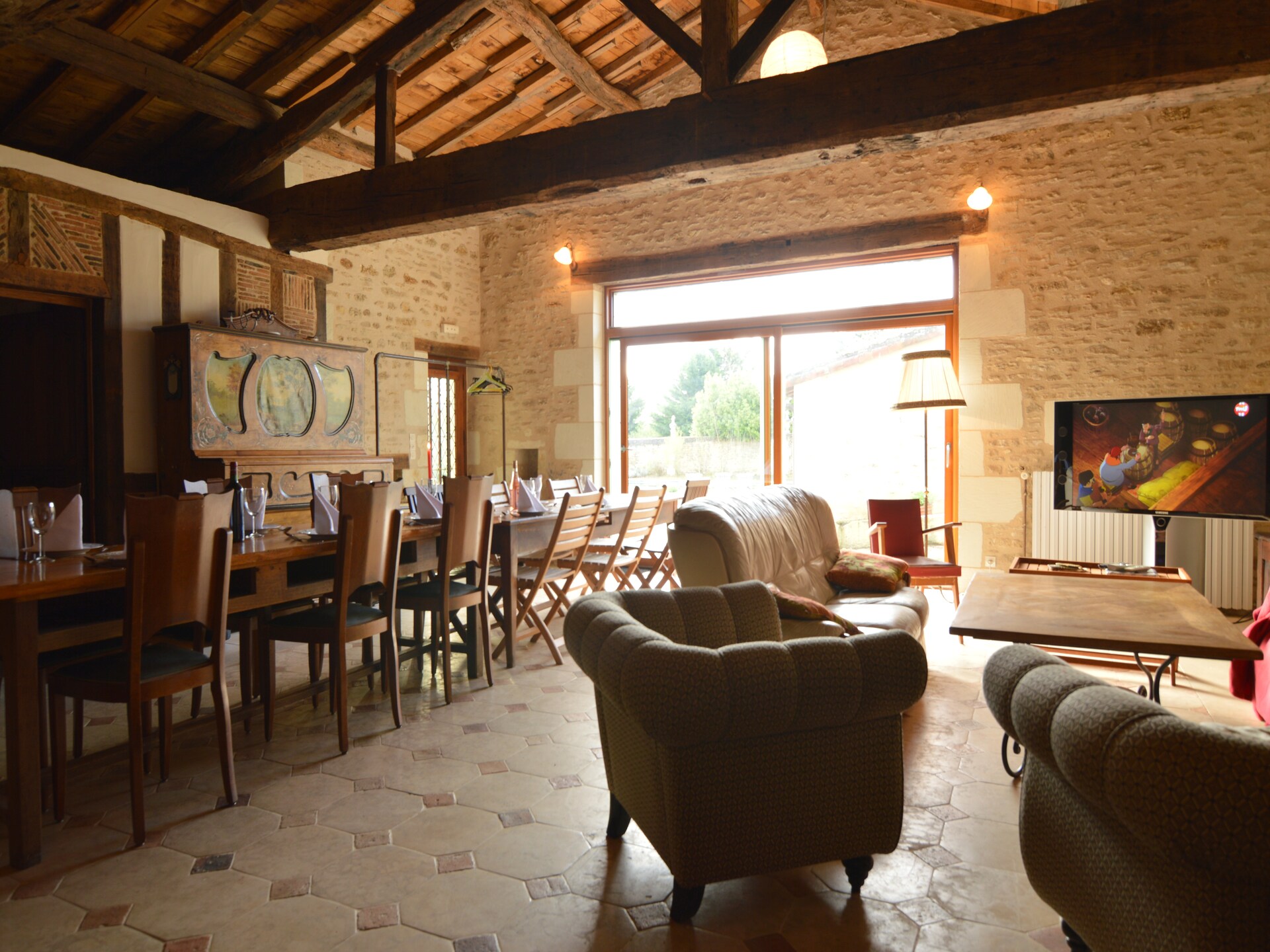 Vintage landhuis met privézwembad nabij Lencloître voor 10 personen - foto 14