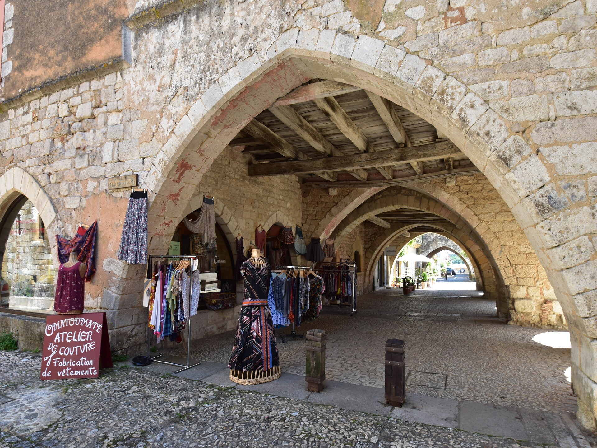 Bosrijk vakantiehuis voor 4 aan de golfbaan bij Villefranche-du-Périgord - foto 37