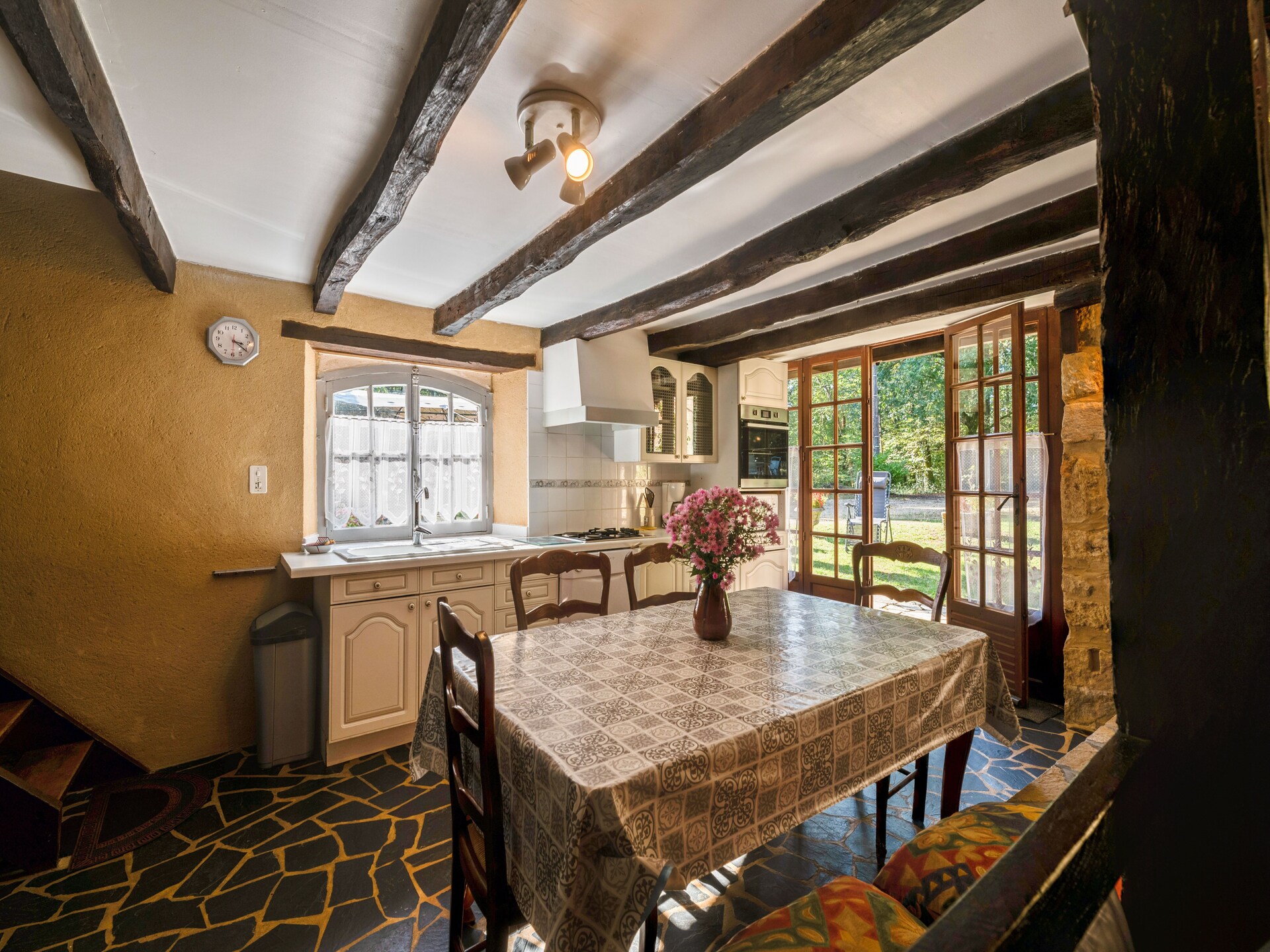 Bosrijk vakantiehuis voor 4 aan de golfbaan bij Villefranche-du-Périgord - foto 5
